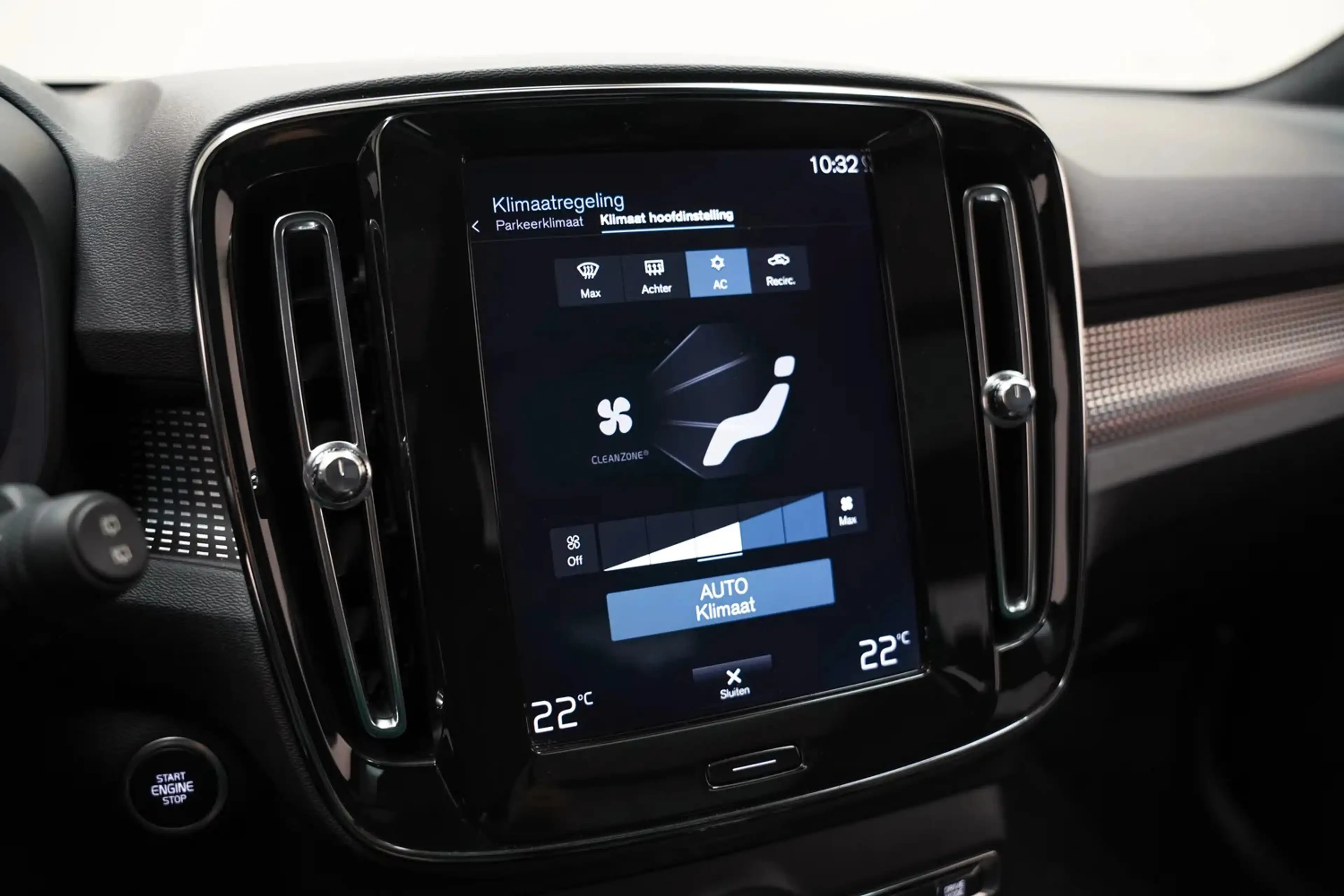 Volvo XC40 2.0 T4 190pk R-Design Aut. [ Panorama Trekhaak Led — photo 13