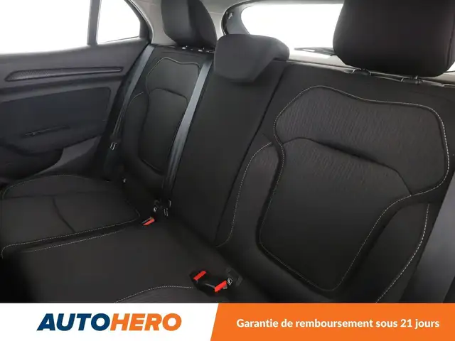 Renault Megane view 14