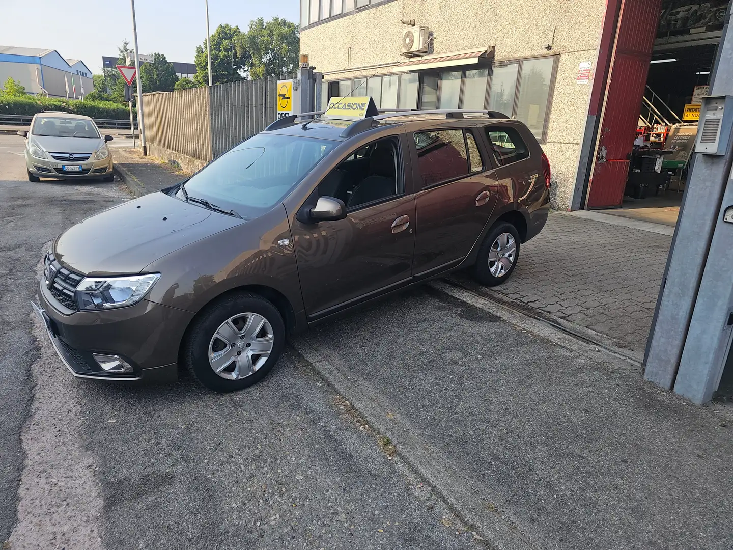 Dacia Logan MCV 0.9 tce turbo Comfort Gpl s Brown - 1