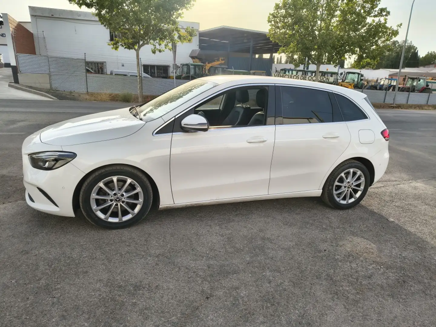 Mercedes-Benz B 200 200d 8G-DCT Blanco - 1