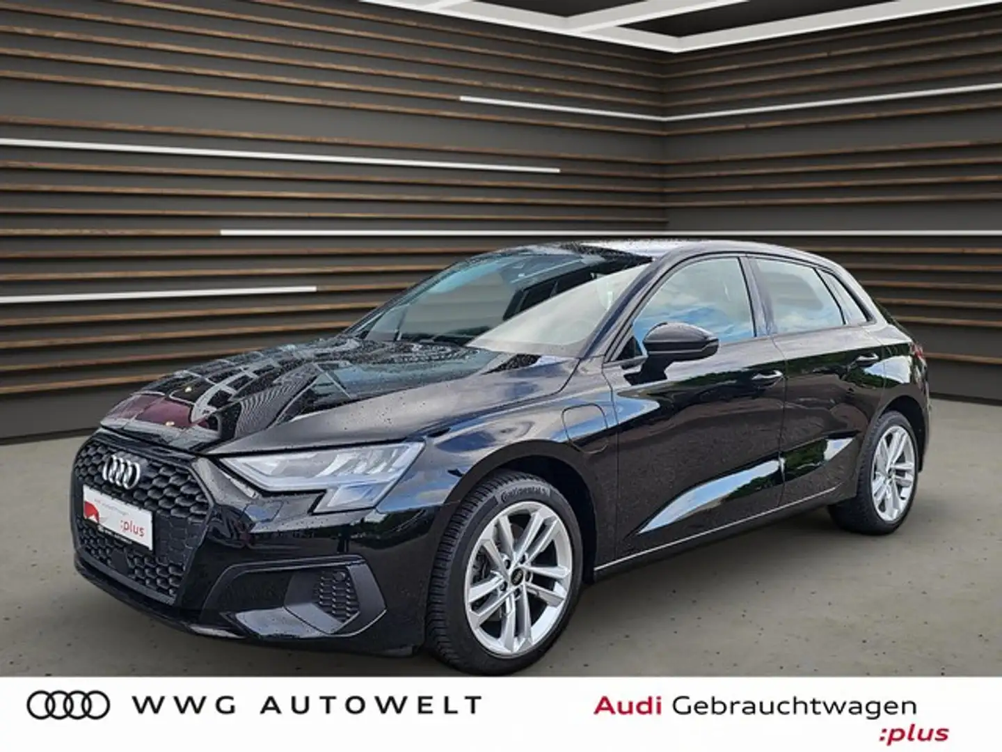 Audi A3 Sportback 40 TFSI e S tronic AHK Schwarz - 1