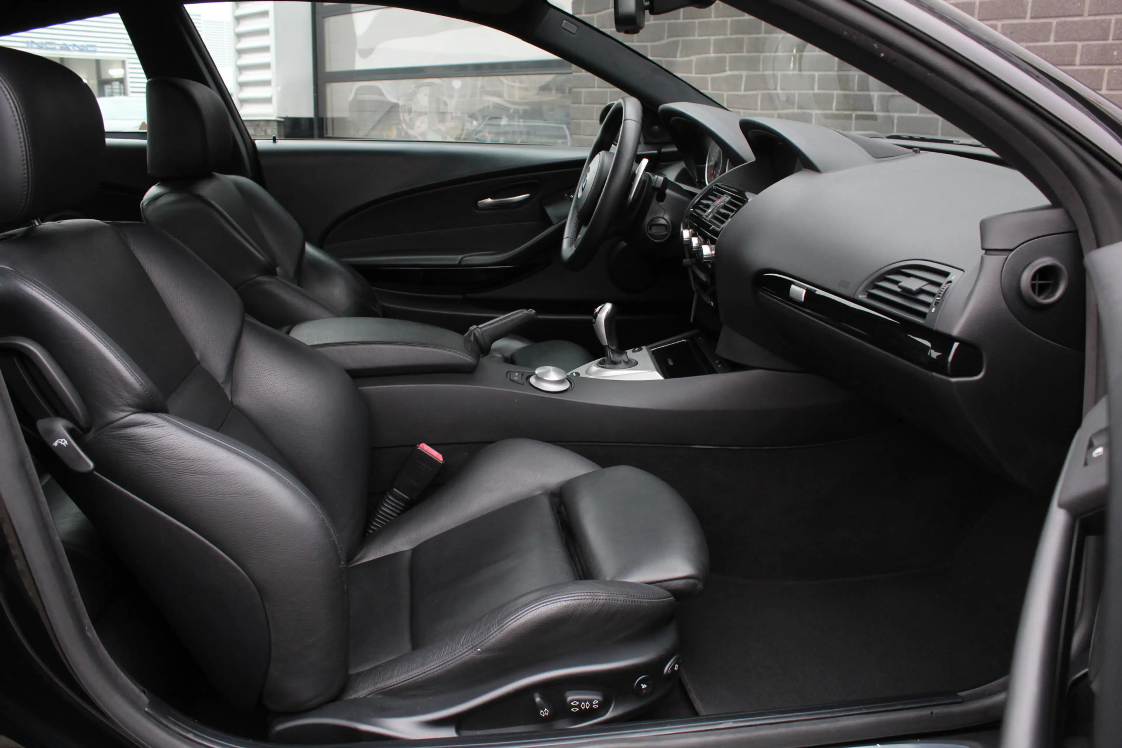 BMW M6 6-serie 5.0 V10 / SMG / Carbon / Keyless / N.A.P. — photo 9