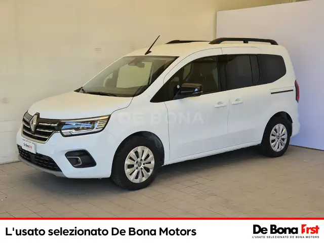 2022 Renault Kangoo in White for sale