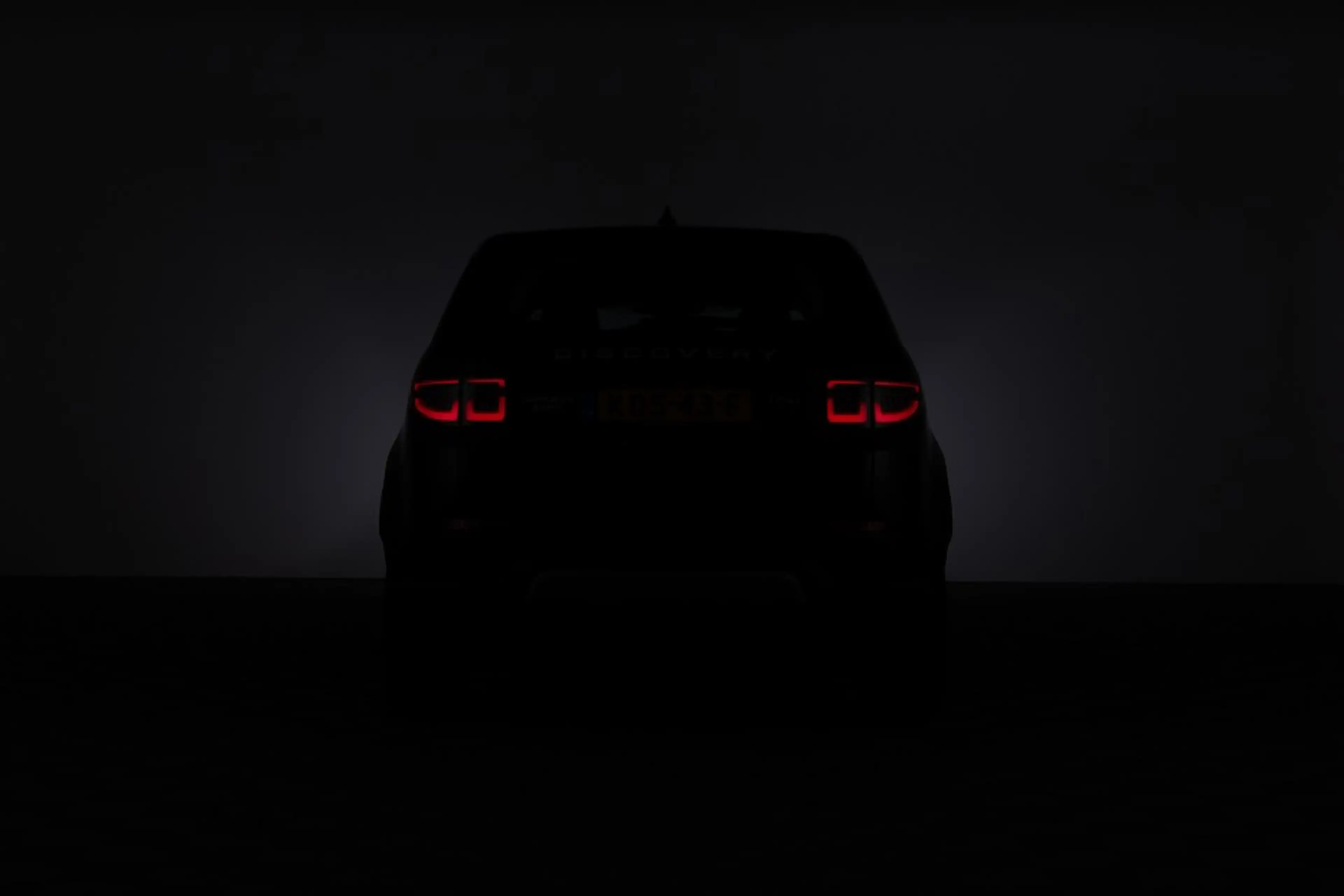 Land Rover Discovery Sport P300e R-Dynamic S Automaat | LEDER | CARPLAY | Ful — photo 29