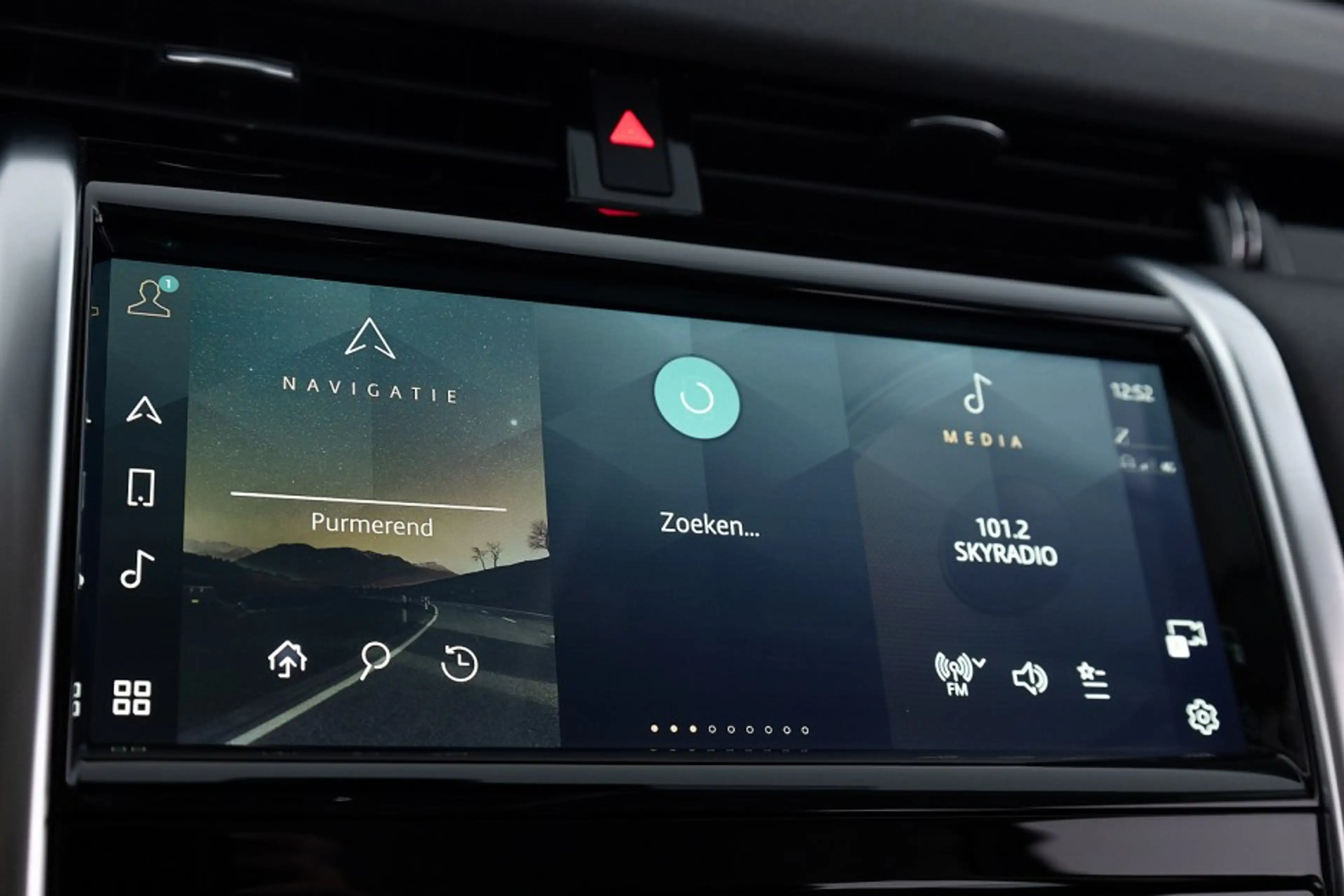 Land Rover Discovery Sport P300e R-Dynamic S Automaat | LEDER | CARPLAY | Ful — photo 11