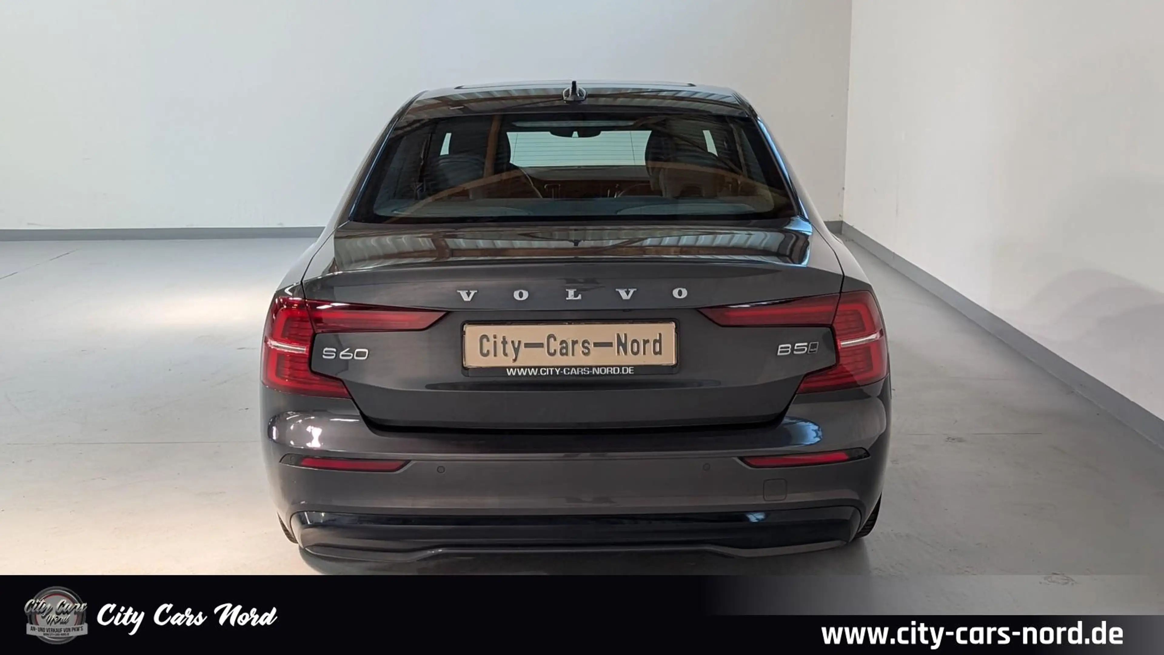 Volvo S60 Ultimate Dark AWD 360°+HEAD.UP+LED+AHK — photo 5
