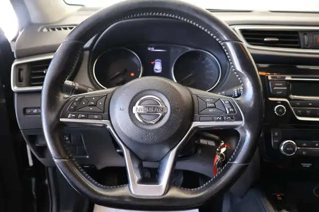 Nissan Qashqai view 14