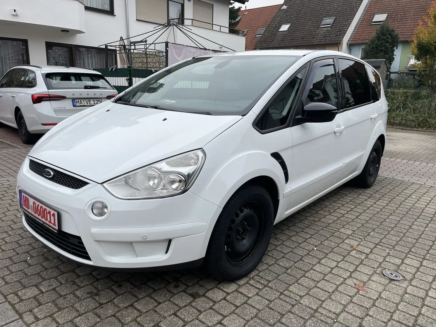 Ford S-Max Trend Weiß - 1