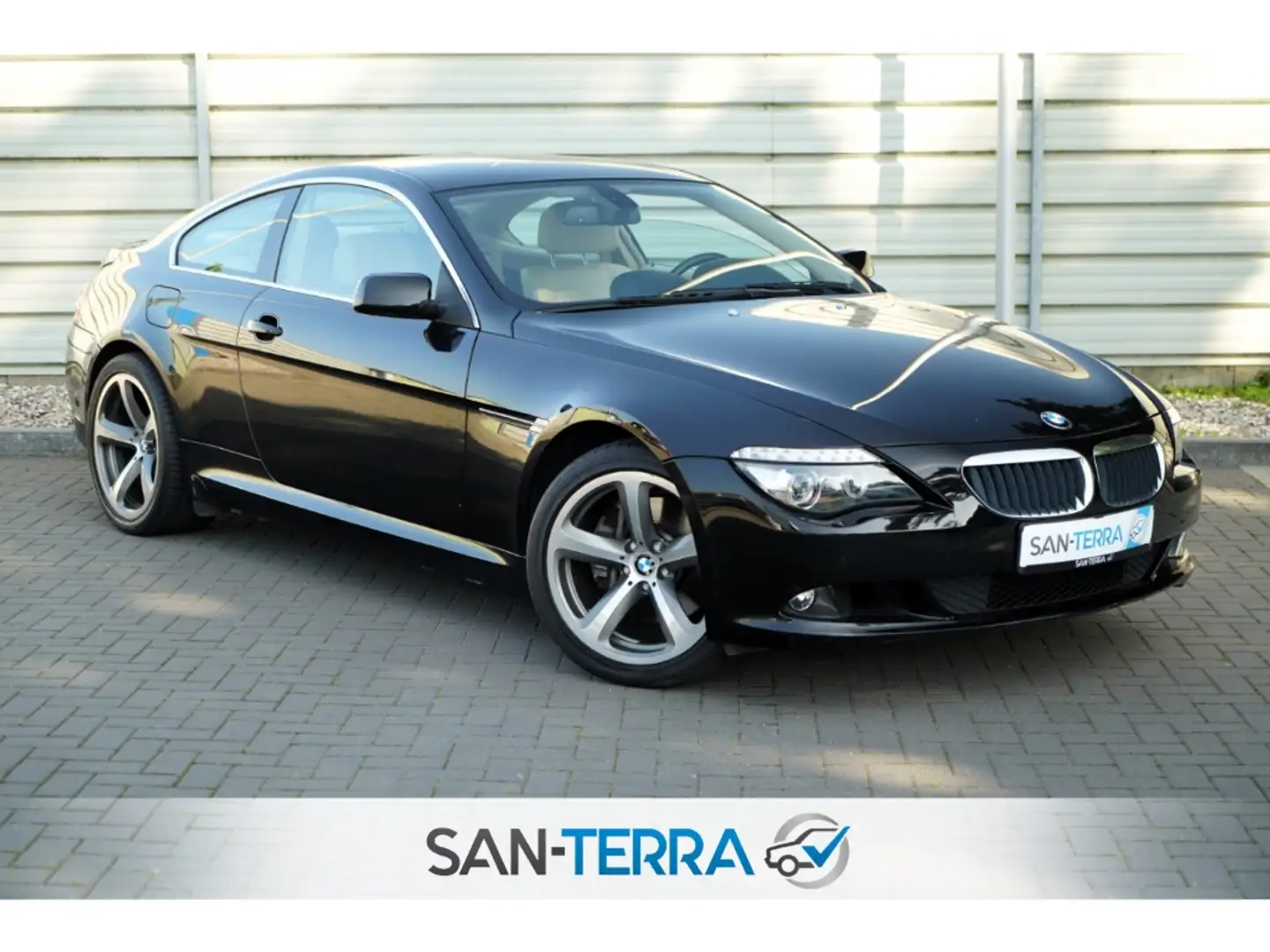 BMW 635 NAVI*LEDER*MEMORY*XENON*KLIMAAUTOMATIK*MULTI-LENKR Zwart - 1