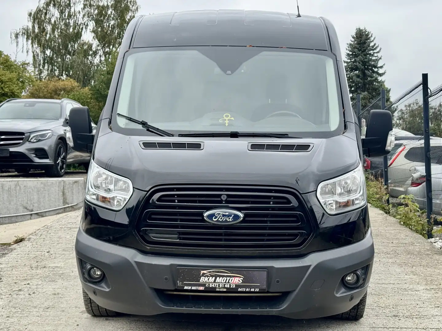 Ford Transit 2.0 TDCi L3H2 Trend Multi-use Noir - 2