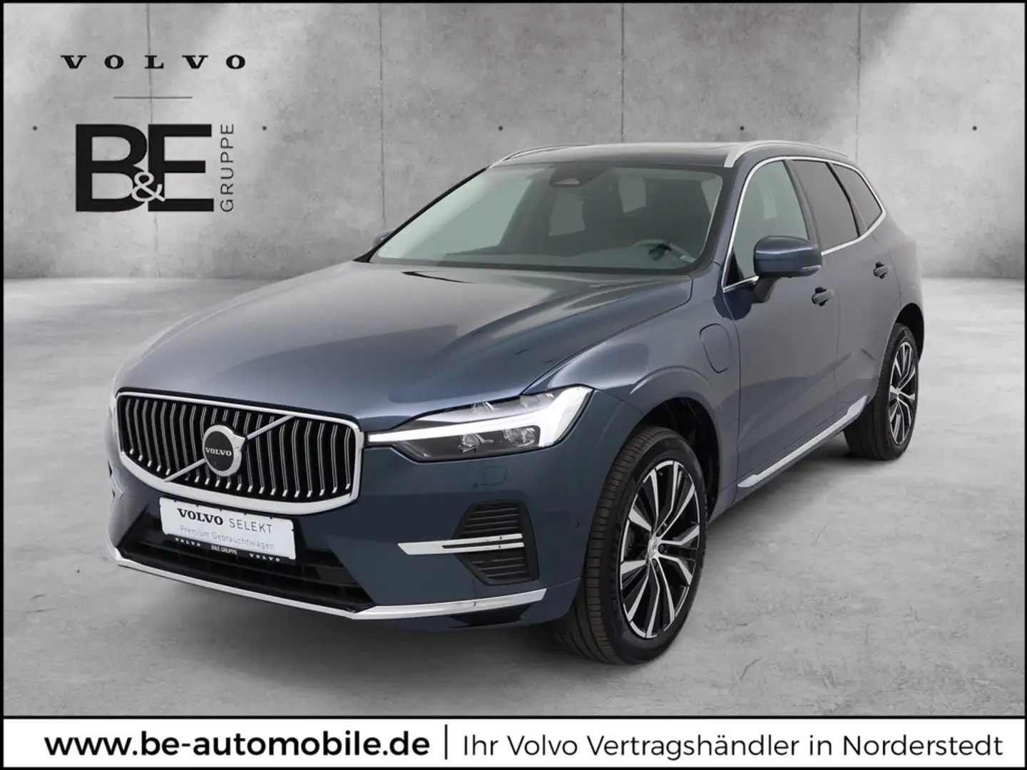Volvo XC60 T8 Plus Bright Recharge Plug-In Hybrid AWD Blau - 1