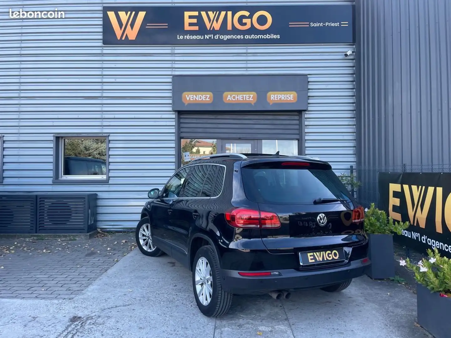 Volkswagen Tiguan 2.0 tdi 140ch carat toit ouvrant sièges chauffants électriques Schwarz - 2
