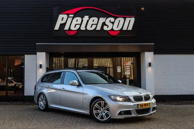 BMW 335 3-serie Touring 335d M-Pakket LCI PANO ACC STANDKA
