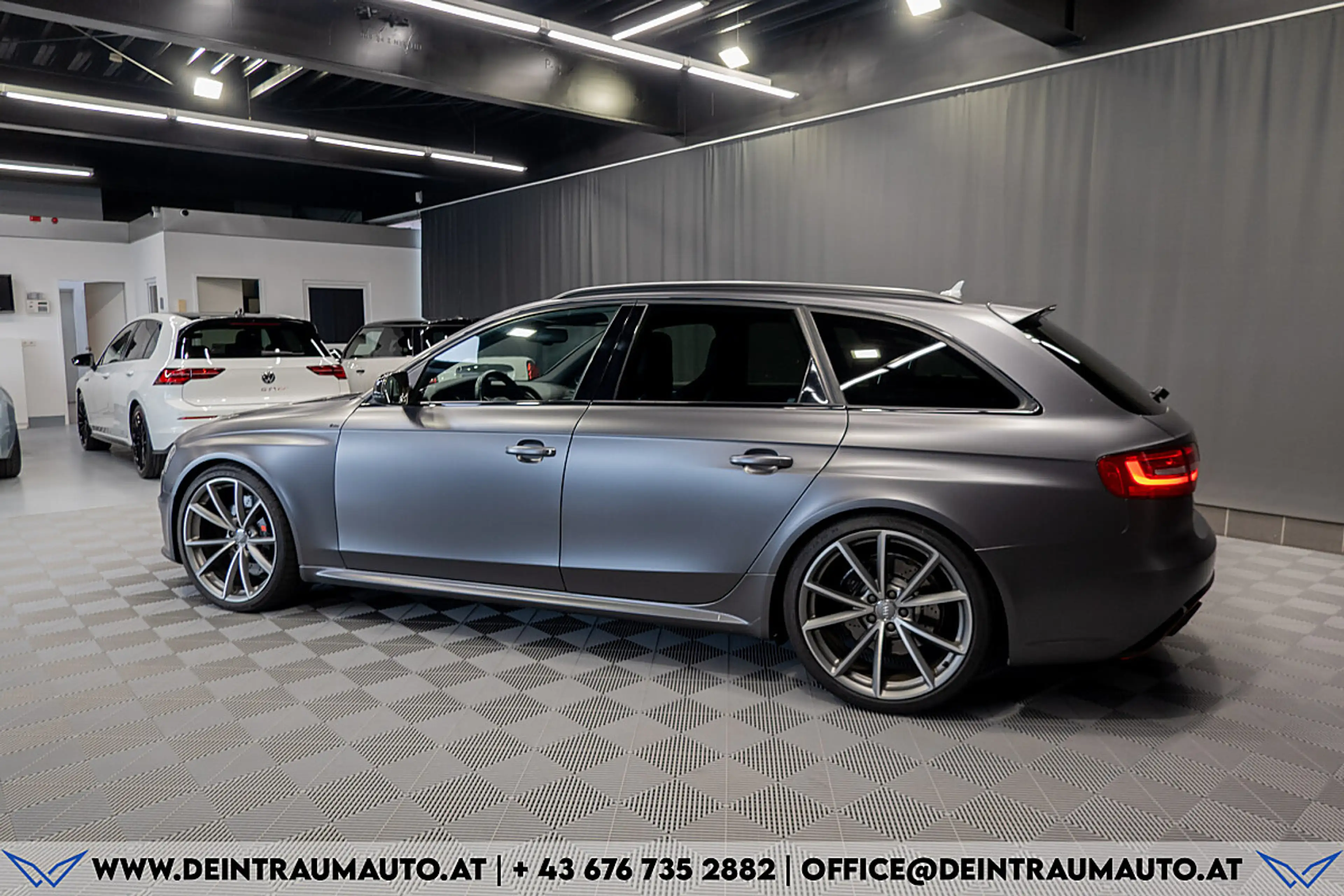Audi RS4 Avant 4,2 FSI quattro*Service Neu*RS-Schalensit... — photo 8