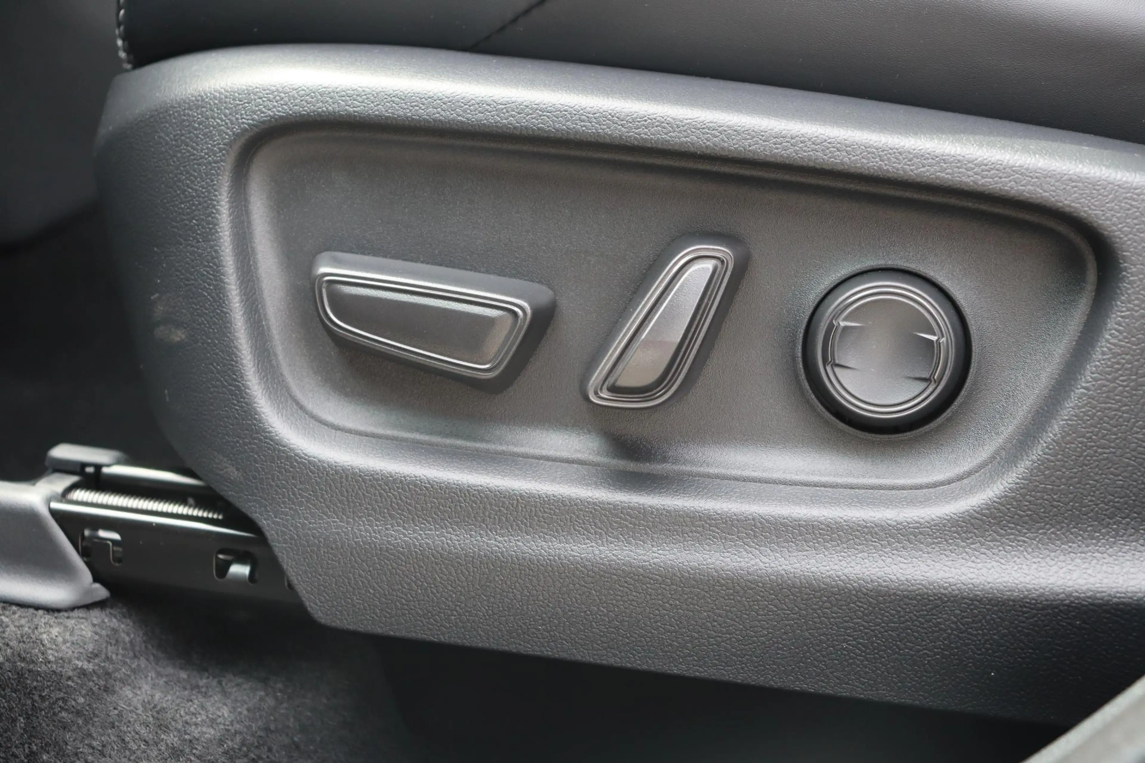 Toyota bZ4X Touring Dynamic Limited 75 kWh €3.000 Inruil Voord — photo 15
