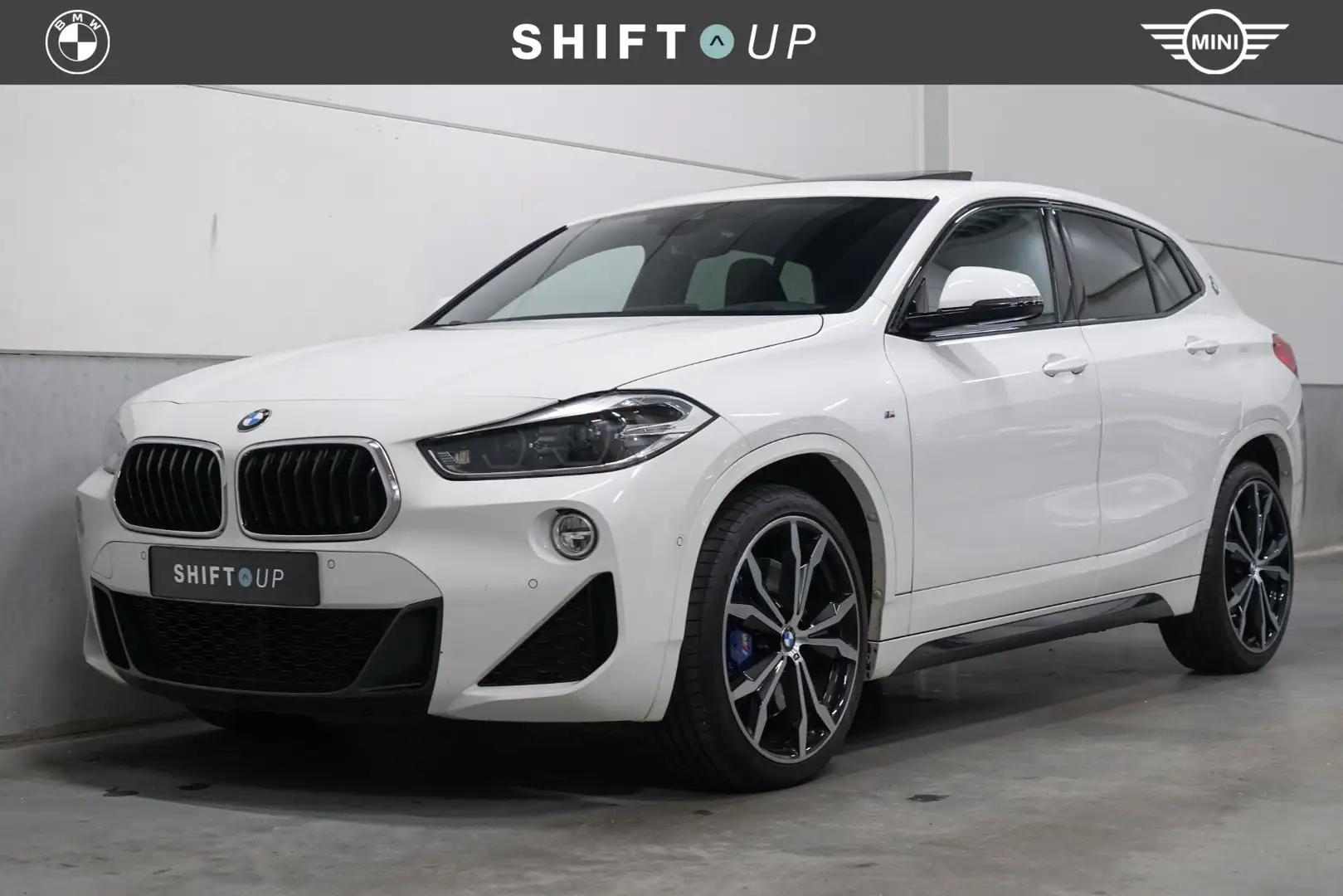 BMW X2 sDrive20i M-Sport | Panoramadak | Head Up | Hifi | Weiß - 1