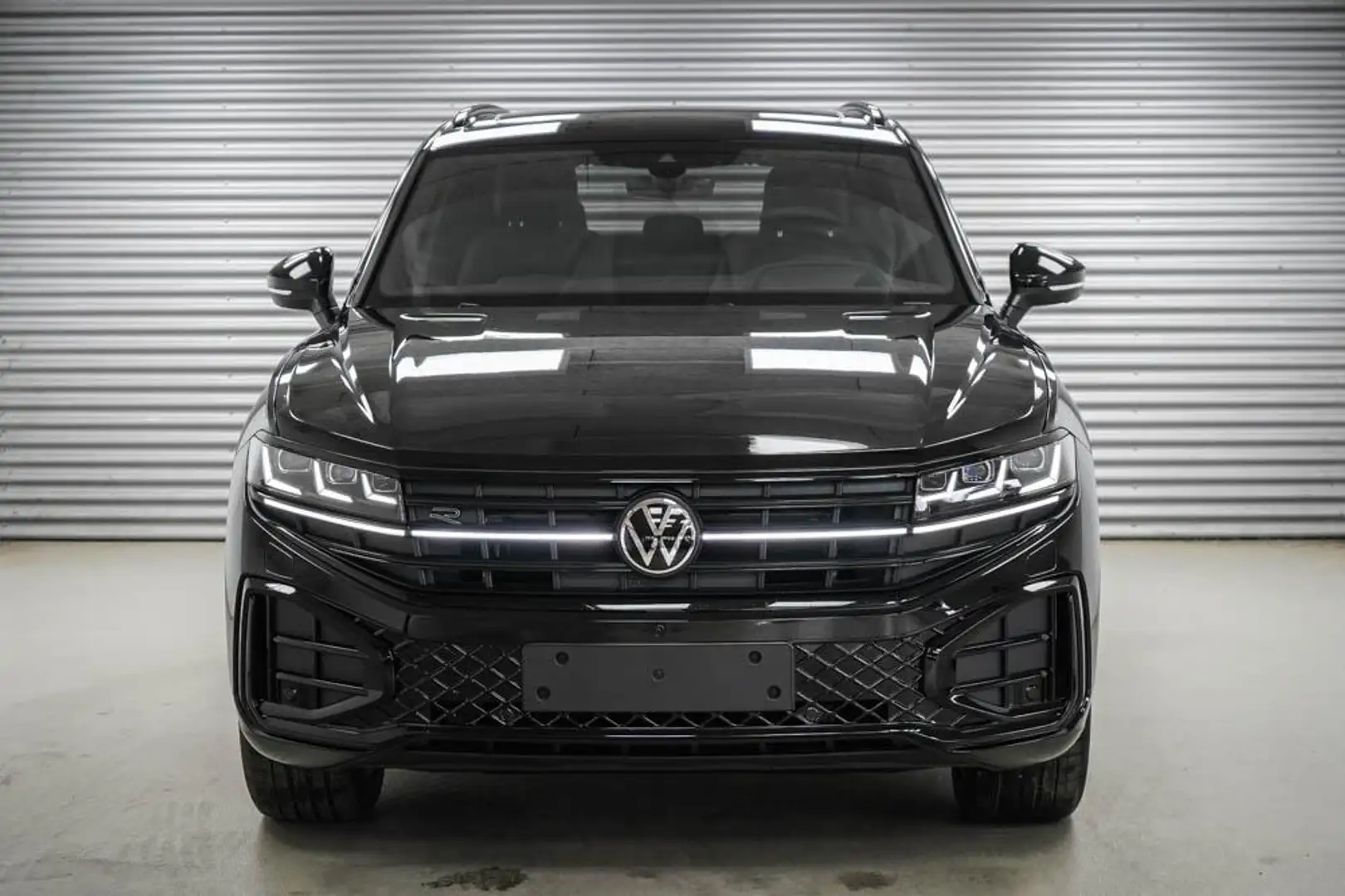 Volkswagen Touareg 3,0 V6 TDI 4Motion R-Line - LAGER 210 kW (286 P... Schwarz - 2