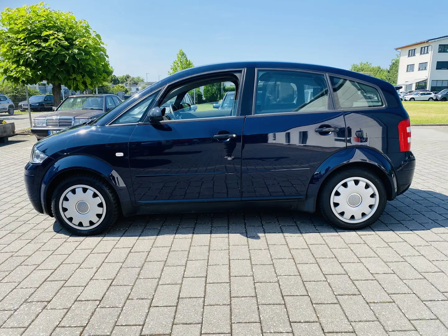 Audi A2 1.4 / 75PS/ 5 Sitzer !/ TÜV+Service Blauw - 1