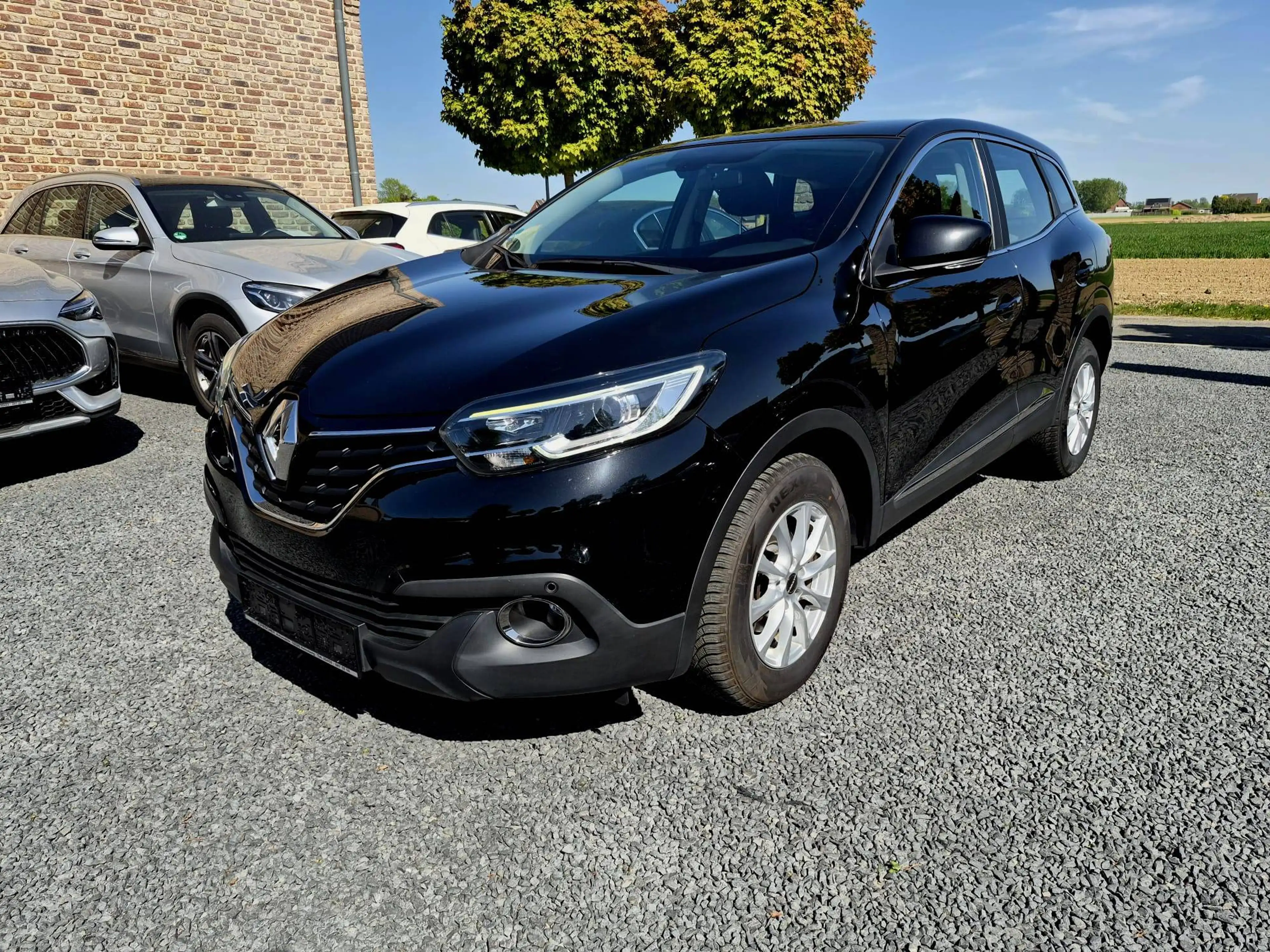 Renault Kadjar Experience| 131PS| Automatik| 2.Hand| 77tkm.| Navi| Keyless — photo 2