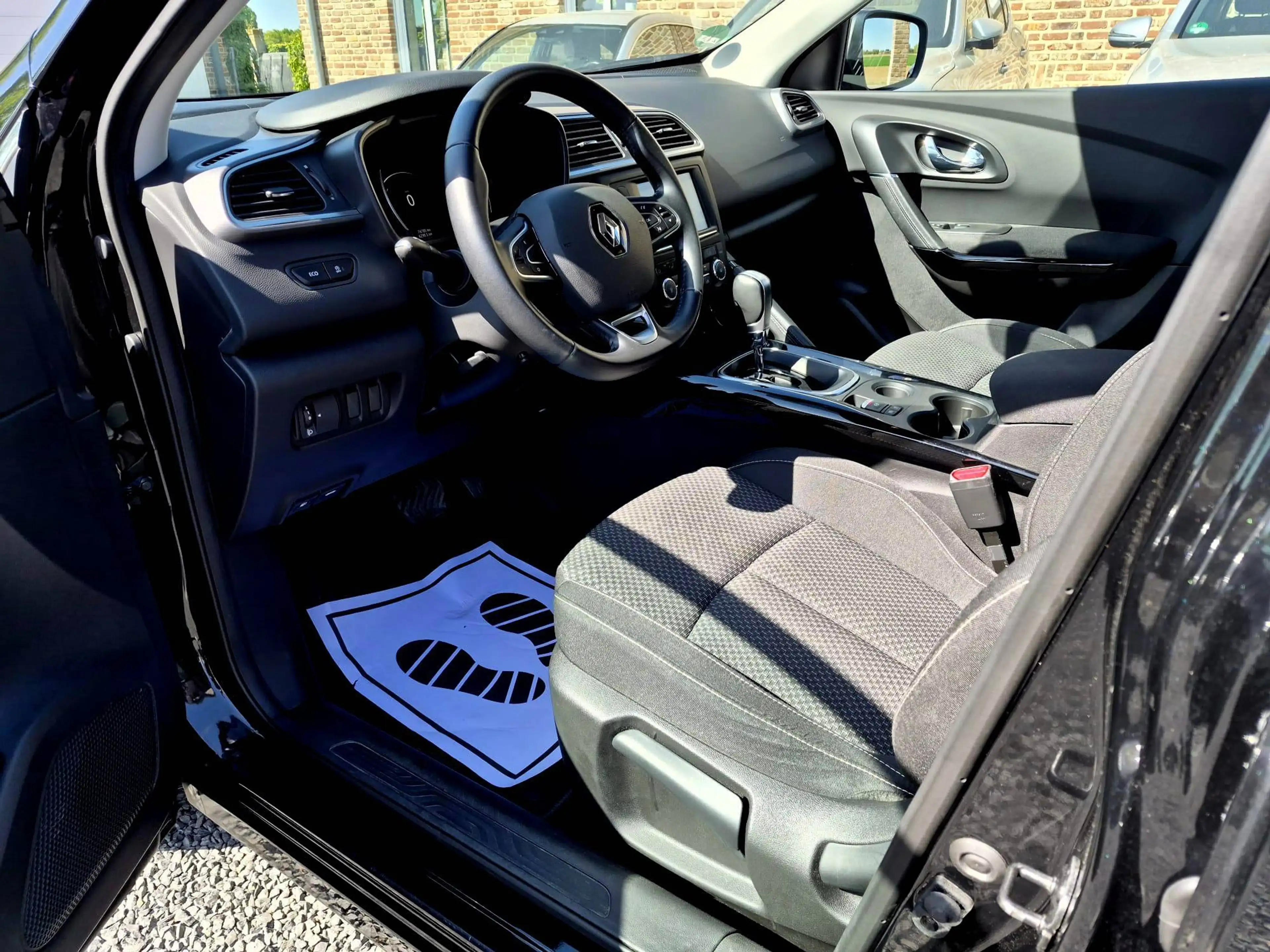 Renault Kadjar Experience| 131PS| Automatik| 2.Hand| 77tkm.| Navi| Keyless — photo 11