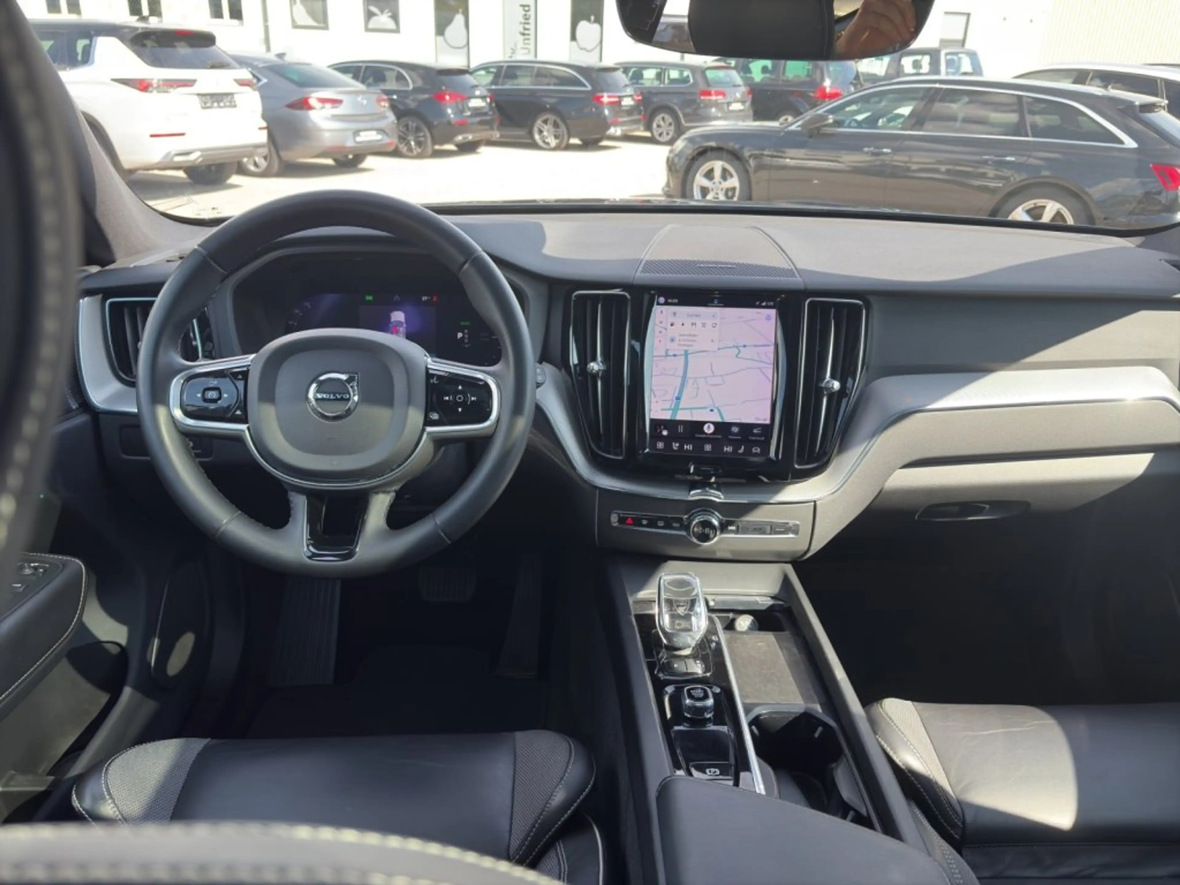 Volvo XC60 Recharge Plus, T6 AWD Plug-in Hybrid, Elektri — photo 11
