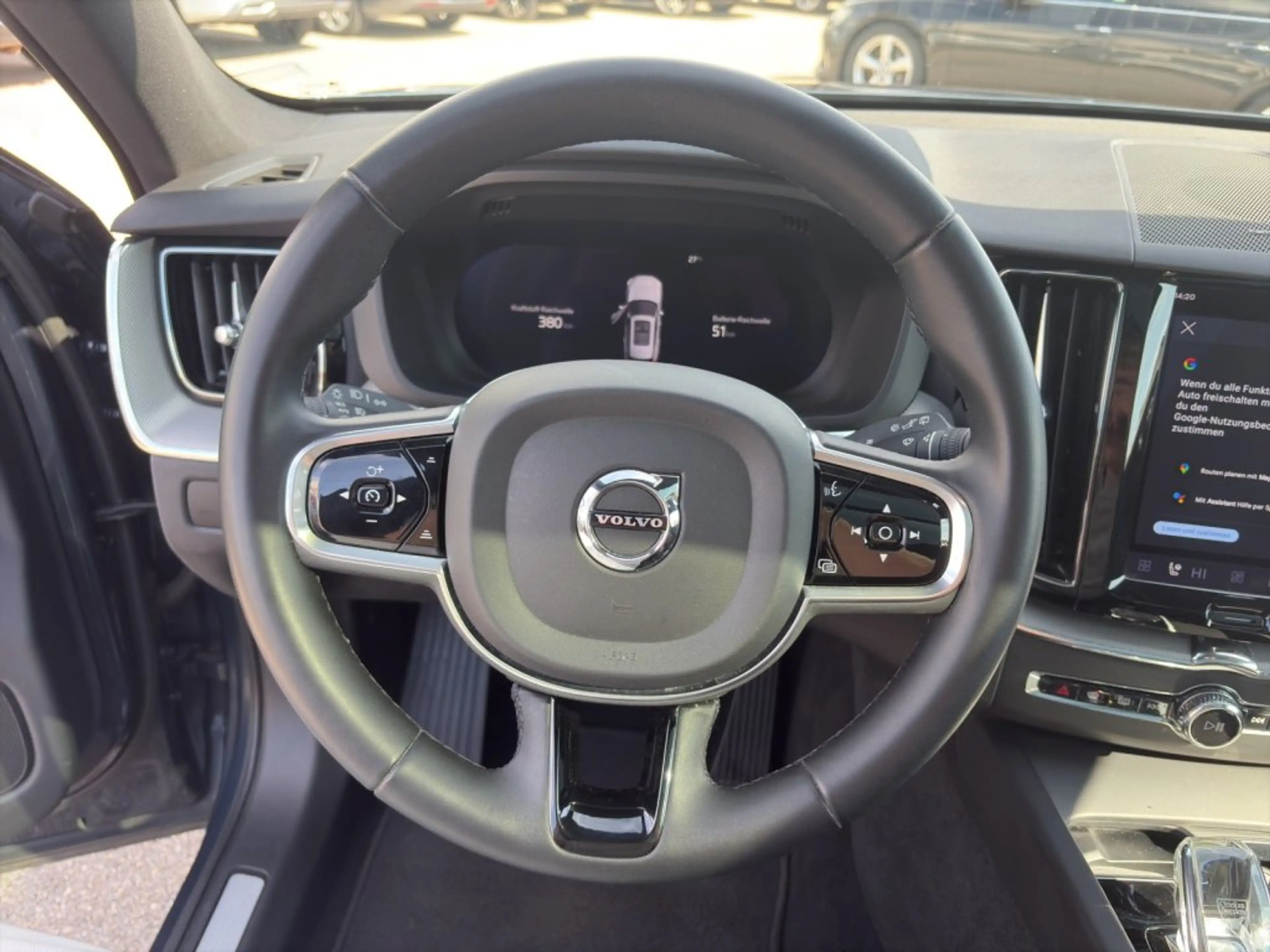 Volvo XC60 Recharge Plus, T6 AWD Plug-in Hybrid, Elektri — photo 12