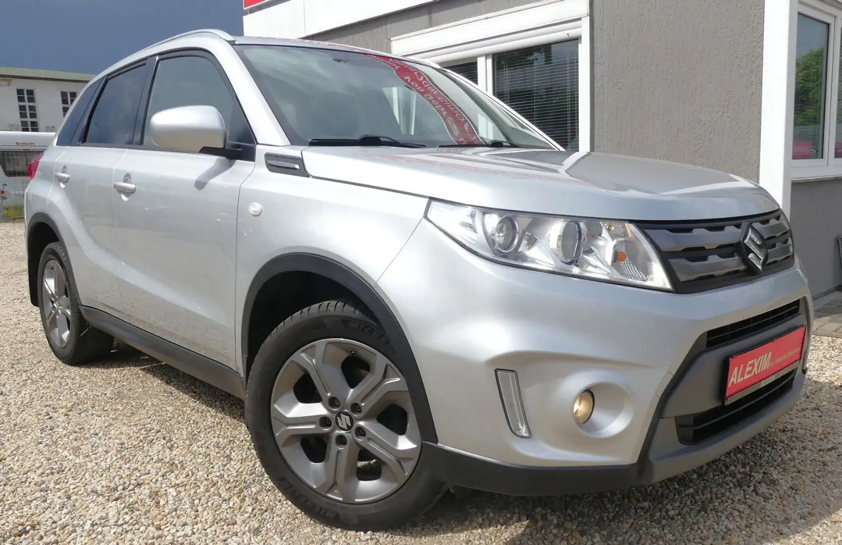 Suzuki Vitara 1.6 DDiS Comfort/Navi/RückKamera/AHK/SHZ Argent - 2