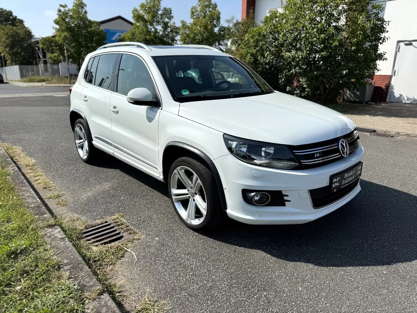 Volkswagen Tiguan Sport & Style 1.Hand R-Line Standhzg Blanc - 1