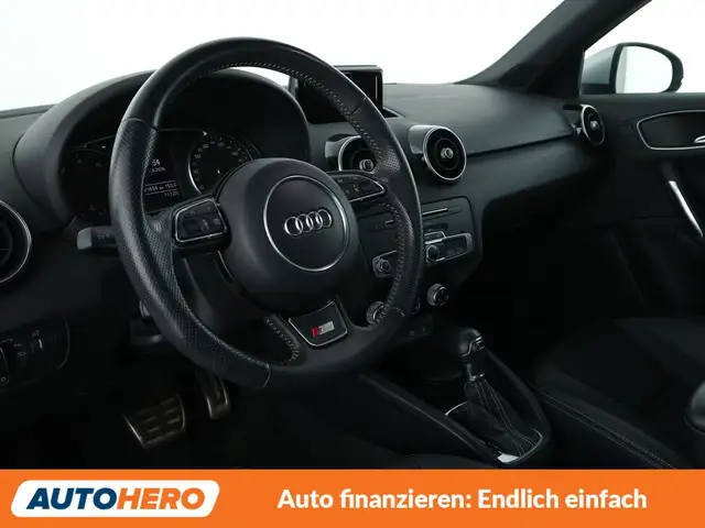 Audi A1 view 11