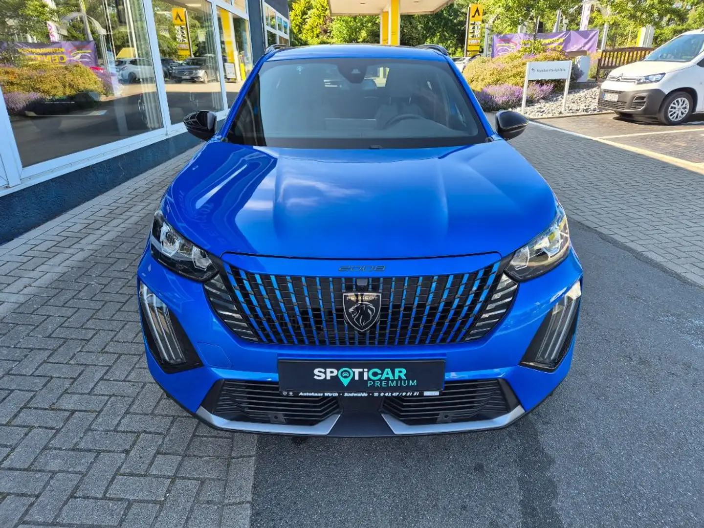 Peugeot 2008 PureTech 100 Allure KEYLESS+ALLWETTER+NAVI Blau - 2