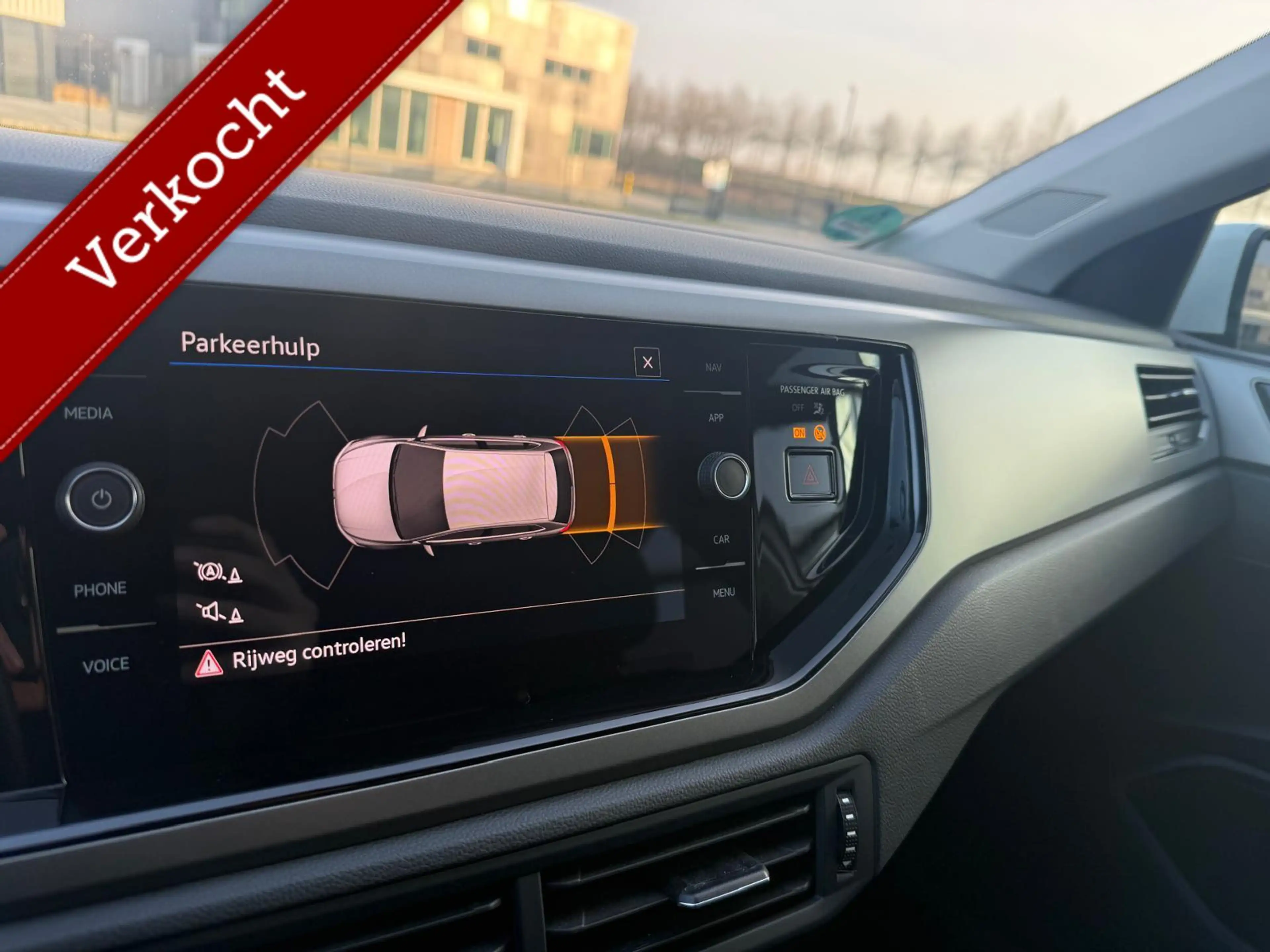 Volkswagen Polo 1.0 TSI Life/DSG/Navi/ Nieuwstaat!/ Dealerondehoud — photo 11