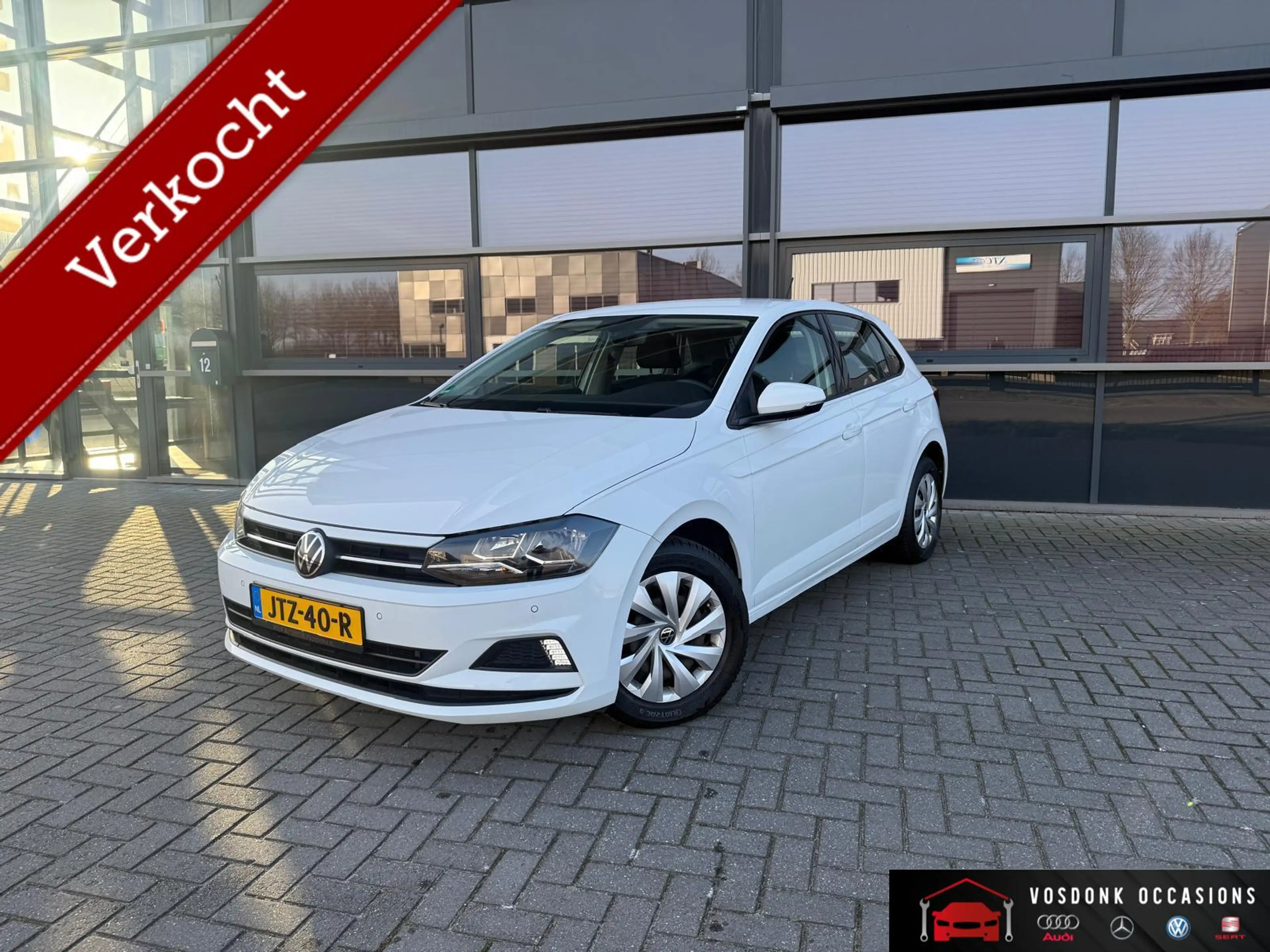 Volkswagen Polo 1.0 TSI Life/DSG/Navi/ Nieuwstaat!/ Dealerondehoud