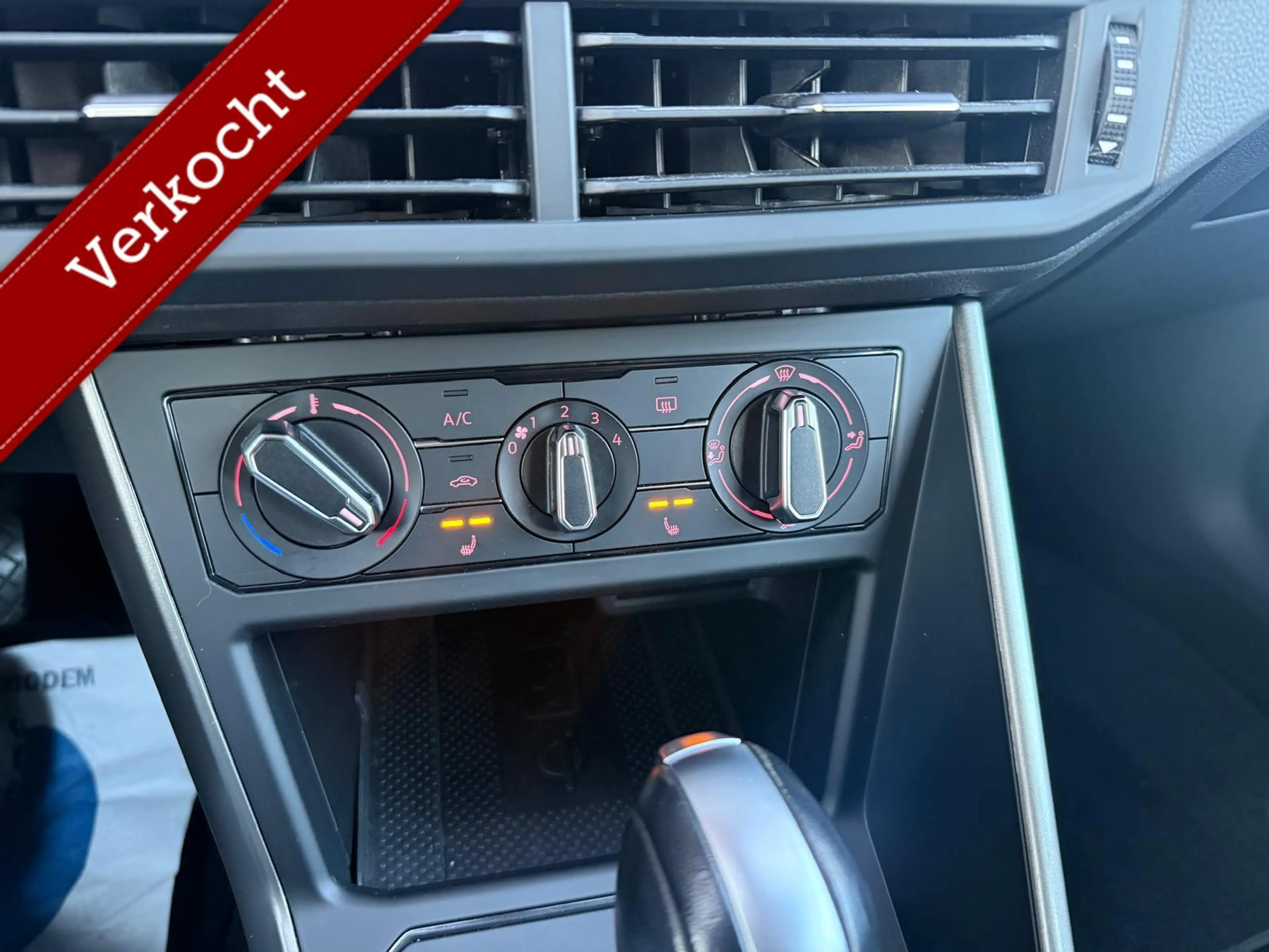 Volkswagen Polo 1.0 TSI Life/DSG/Navi/ Nieuwstaat!/ Dealerondehoud — photo 12