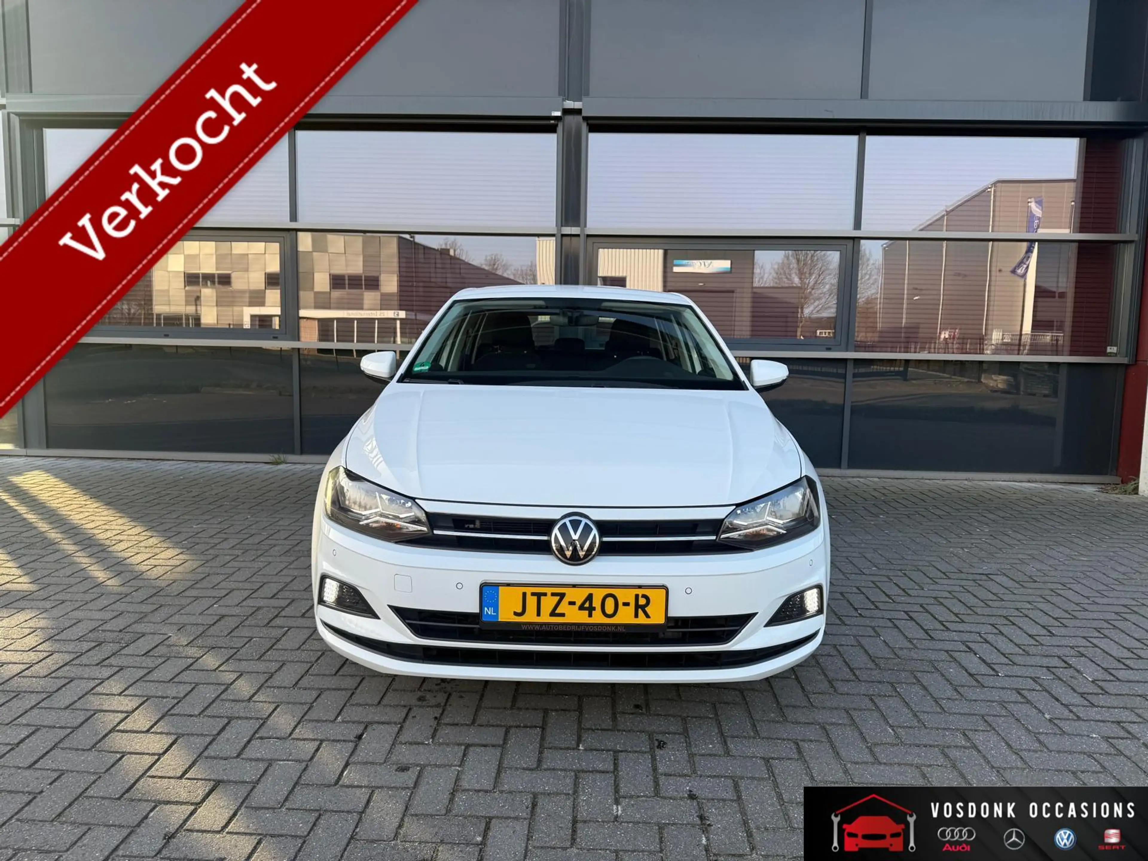Volkswagen Polo 1.0 TSI Life/DSG/Navi/ Nieuwstaat!/ Dealerondehoud — photo 3