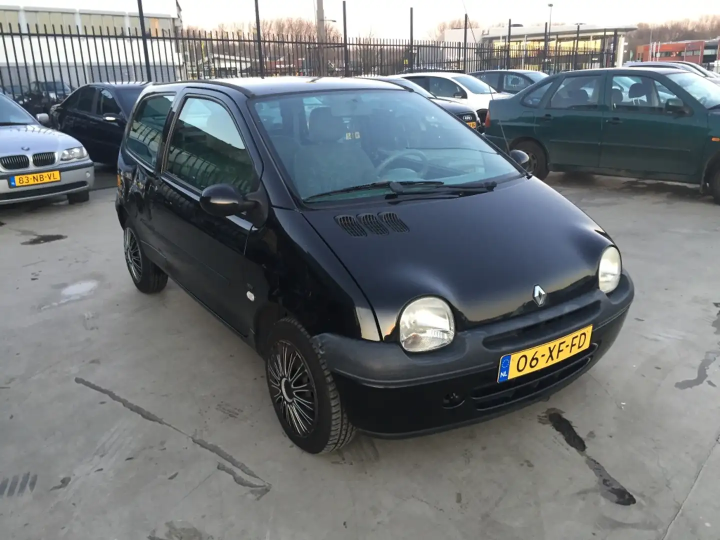 Renault Twingo 1.2-16V Expr.Eco Negro - 2