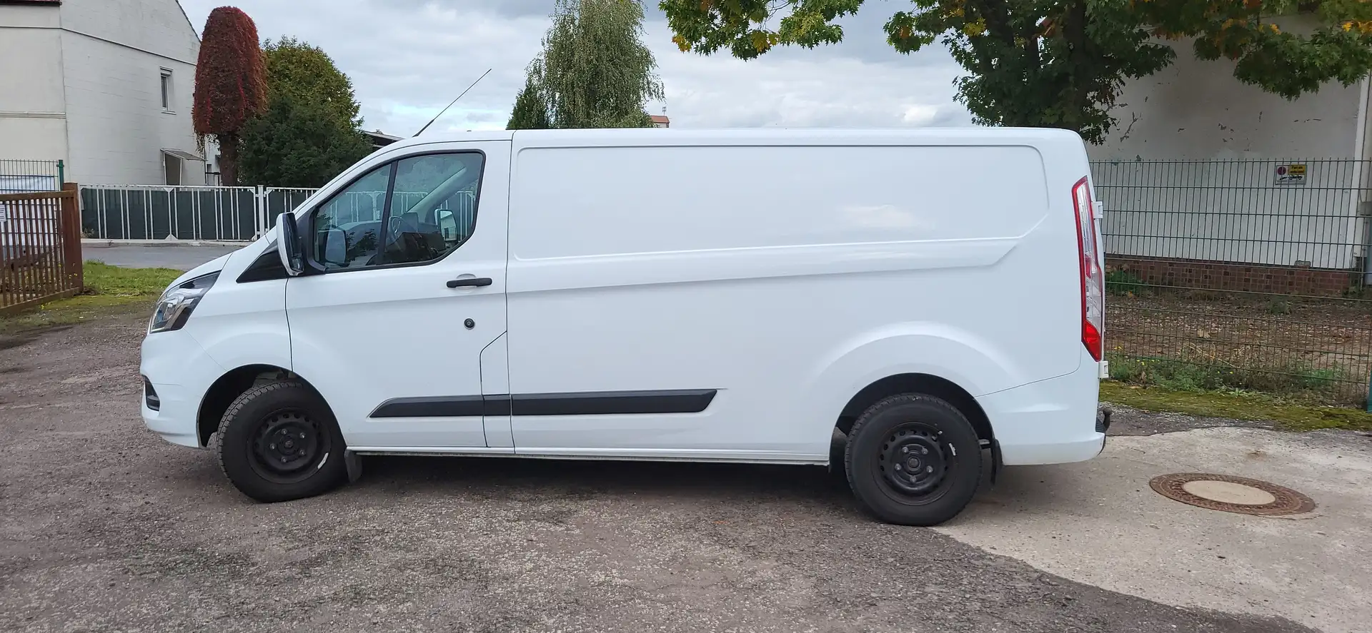 Ford Transit Custom Transit Custom 300 L2H1 LKW VA MH Trend Weiß - 2