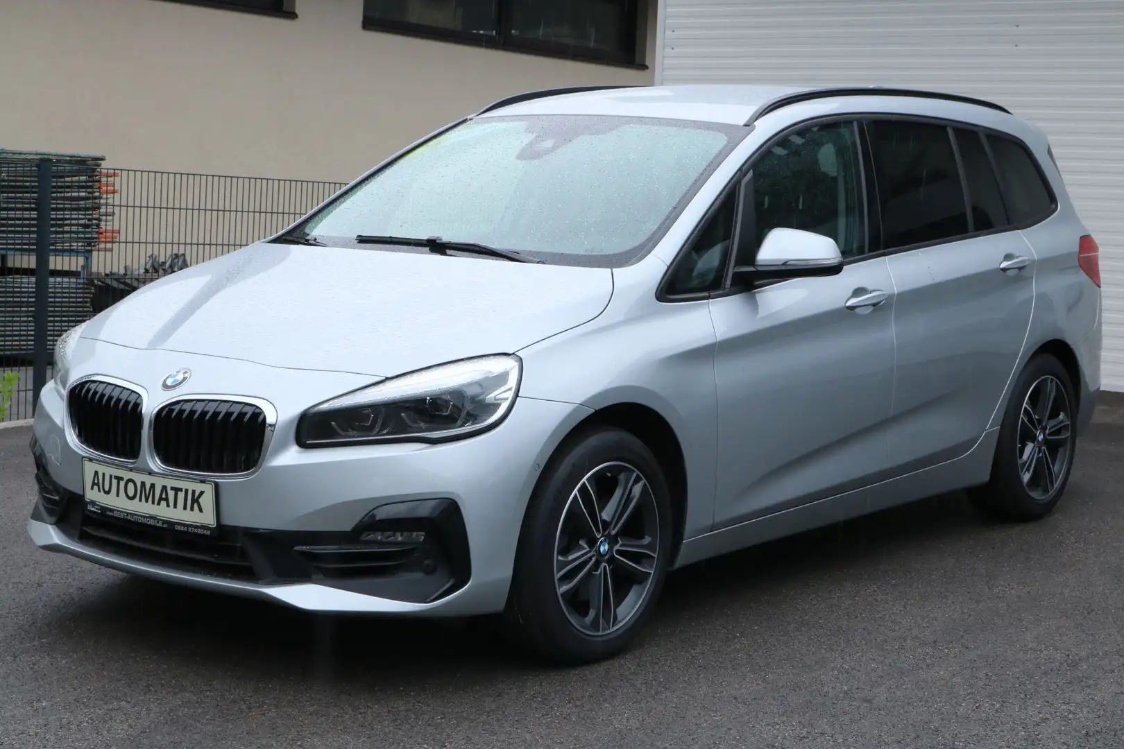 BMW 218 218i Gran Tourer Aut.NAVI/AHK/RFK/LEDER Grau - 2