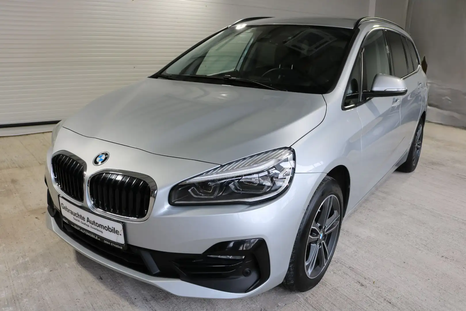 BMW 218 218i Gran Tourer Aut. Grau - 1