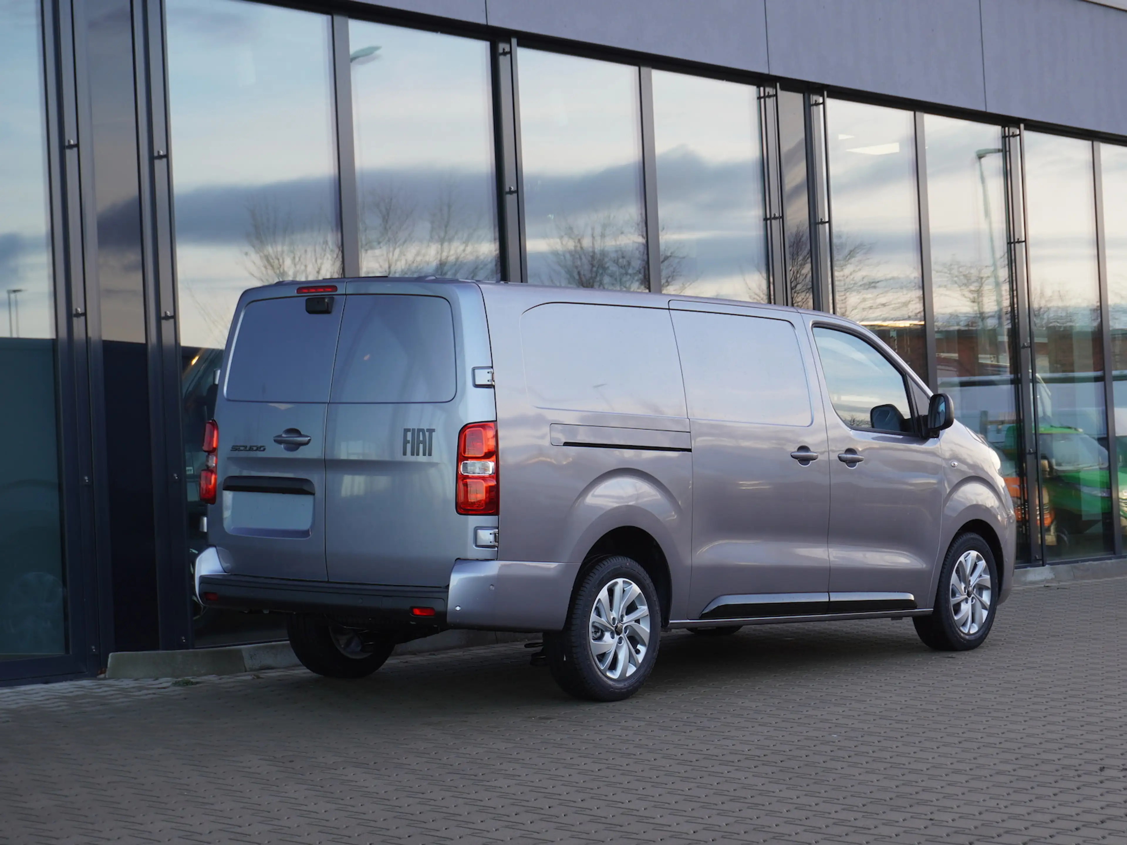 Fiat Scudo Kawa L3 2.2 180 AT / Vollausstattung — photo 2