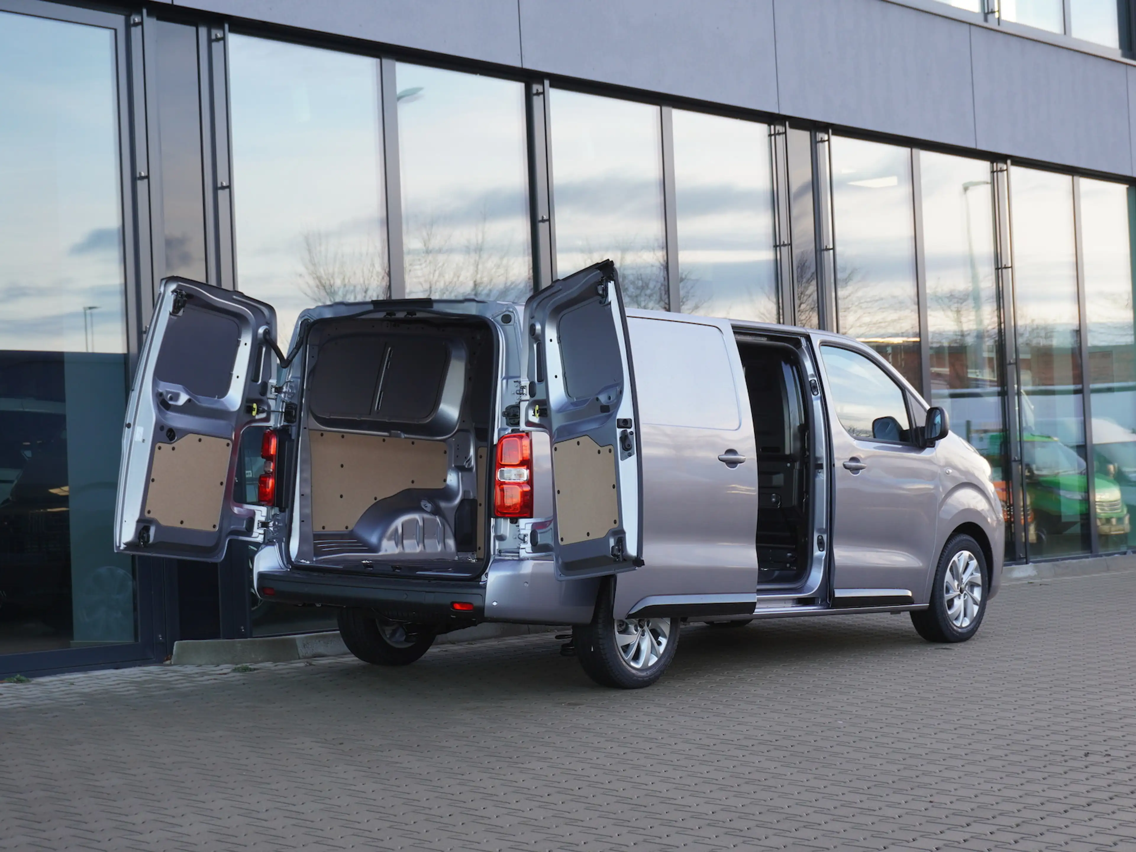 Fiat Scudo Kawa L3 2.2 180 AT / Vollausstattung — photo 4