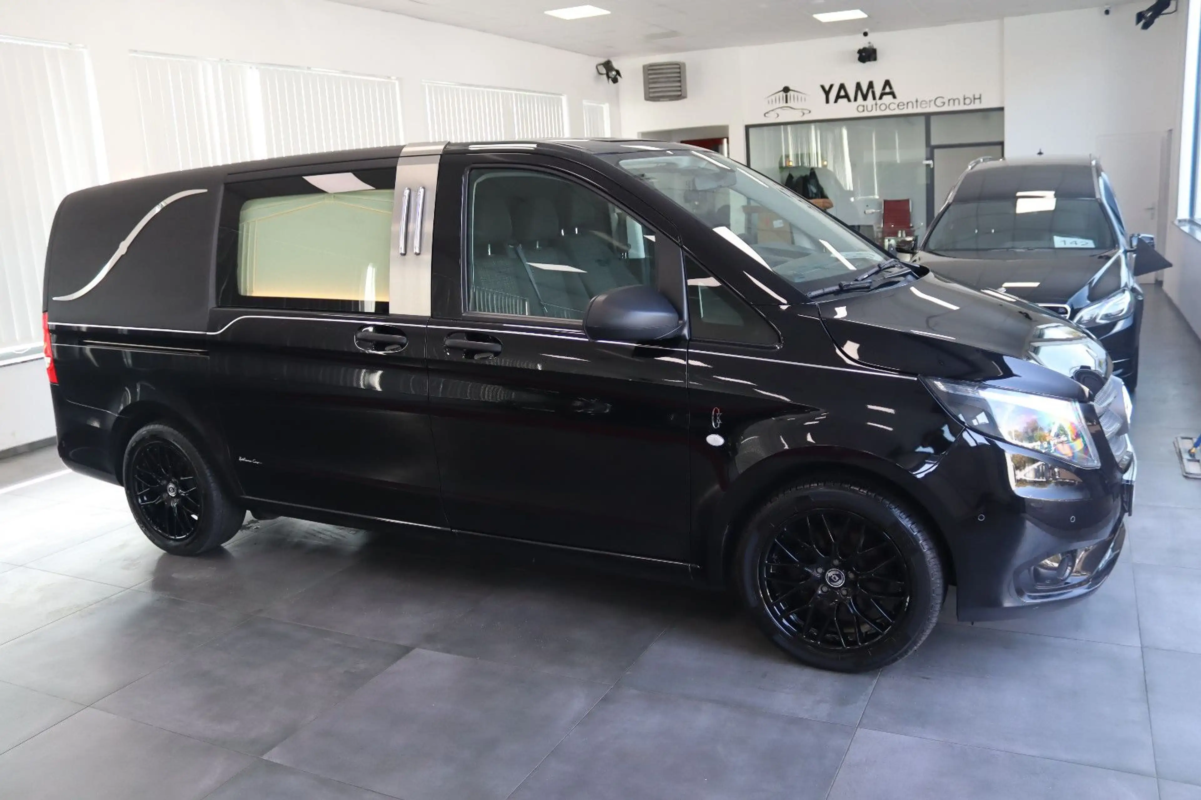 Mercedes-Benz Vito Kuhlmann Cars Bestattungswagen / Leichenwagen — photo 6
