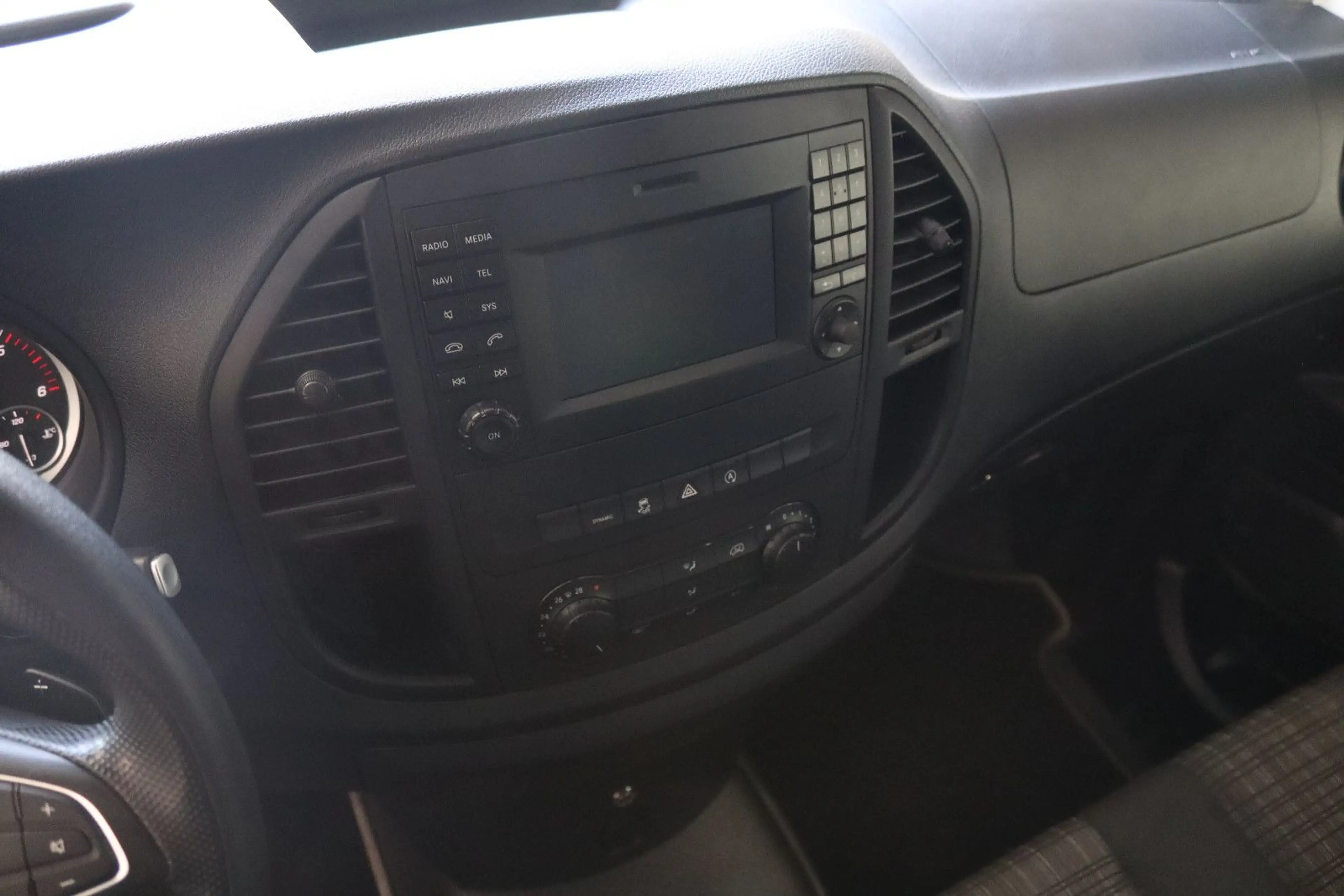 Mercedes-Benz Vito Kuhlmann Cars Bestattungswagen / Leichenwagen — photo 14