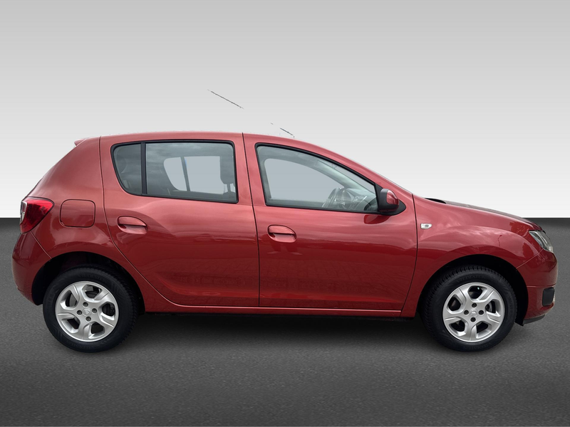 Dacia Sandero 0.9 TCe S&S Lauréate — photo 9