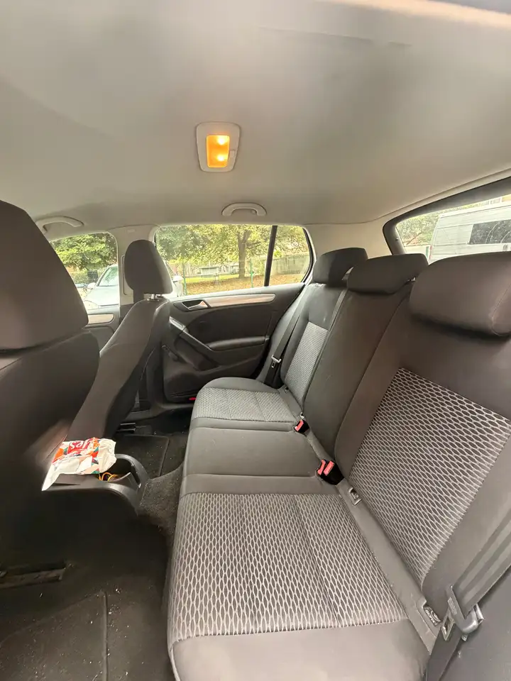 Volkswagen Golf Standard Model — photo 2