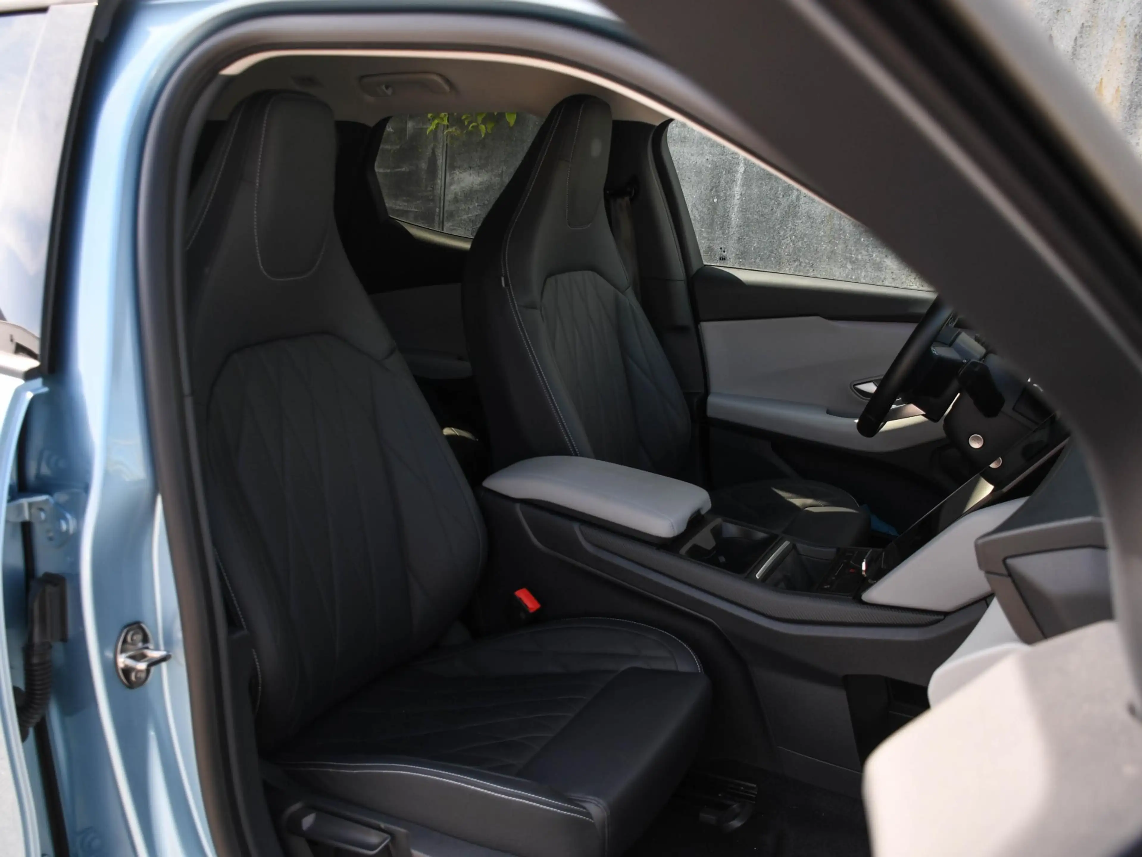 Ford Explorer Premium Extended Range 77kWh 286pk Automaat LEDER — photo 10