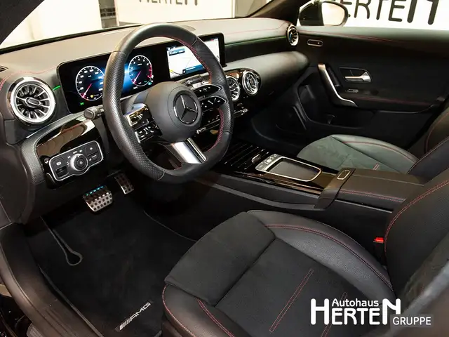Mercedes-Benz Cla view 8