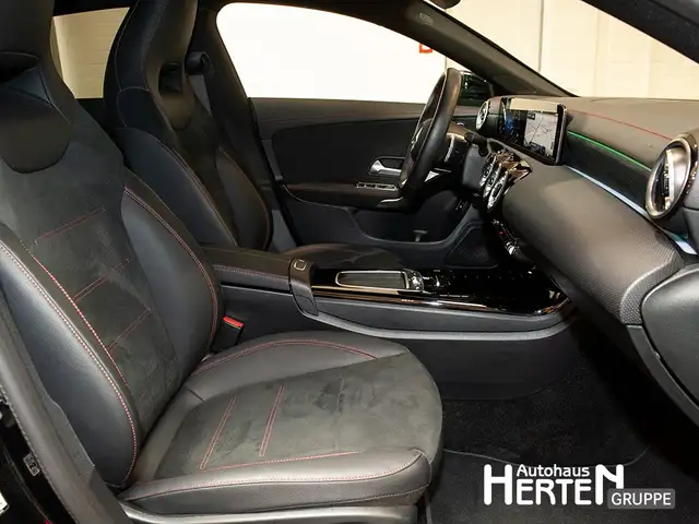 Mercedes-Benz Cla view 6