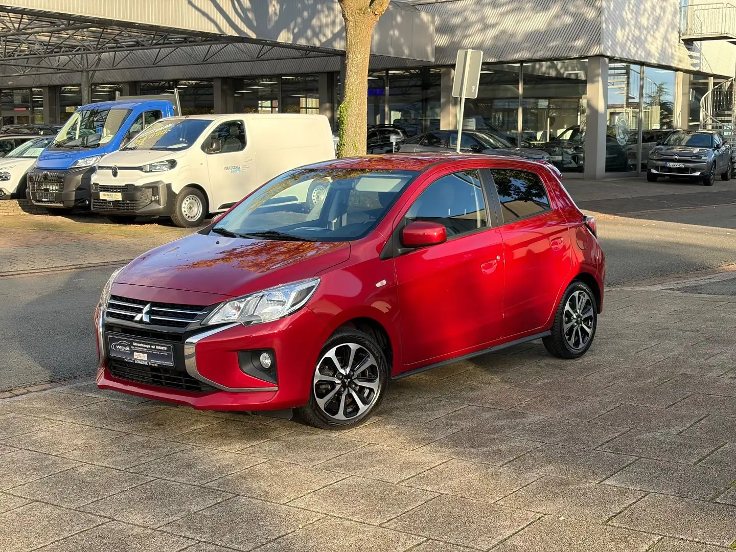 Mitsubishi Space Star Select+Kamera,SHZ,Tempo,Garantie, Rot - 1