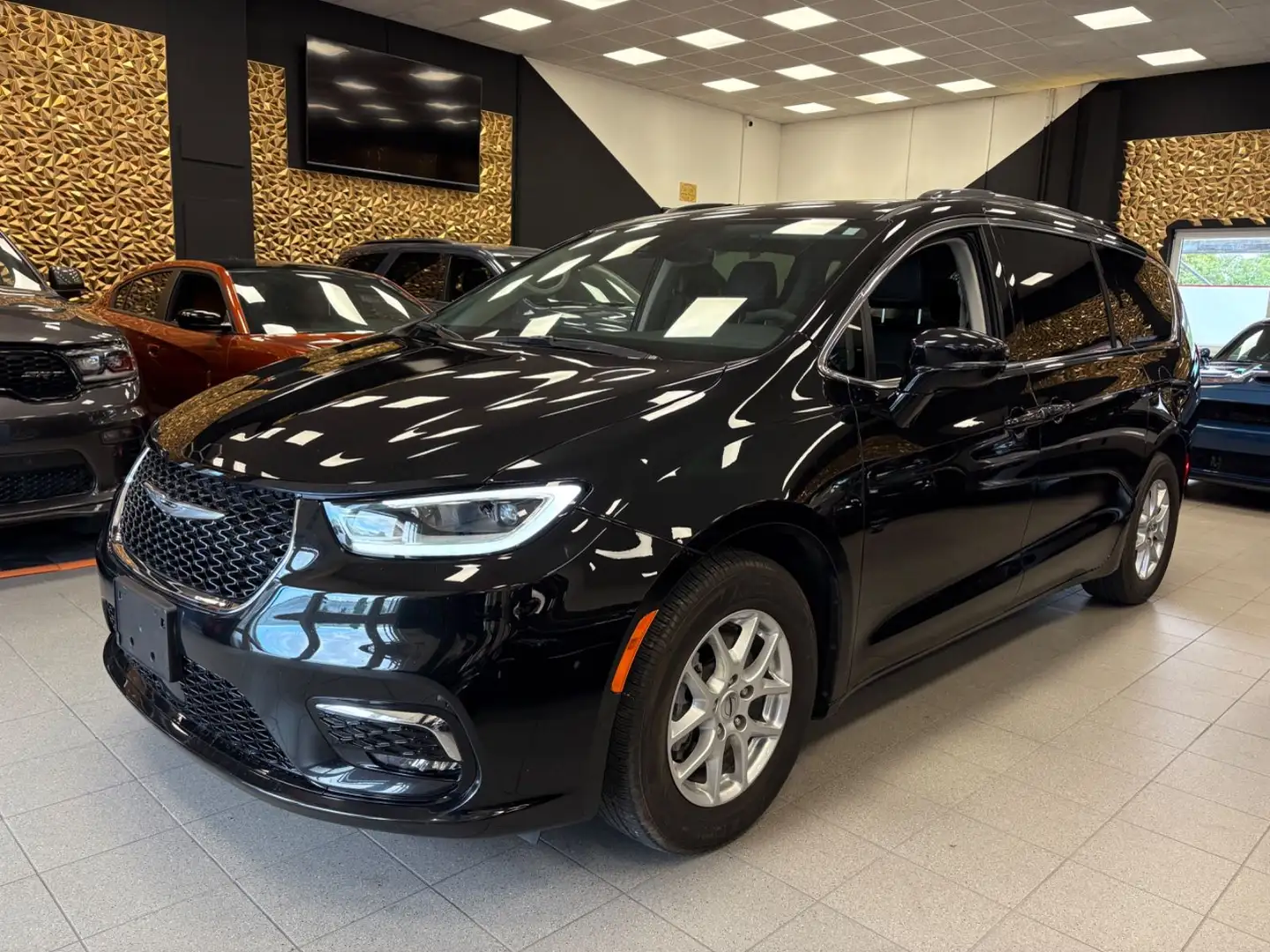 Chrysler Pacifica Touring L/ACC/7-Sitzer/LED/elt. Tür/Top Noir - 1