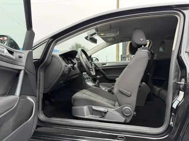 Volkswagen Golf view 7